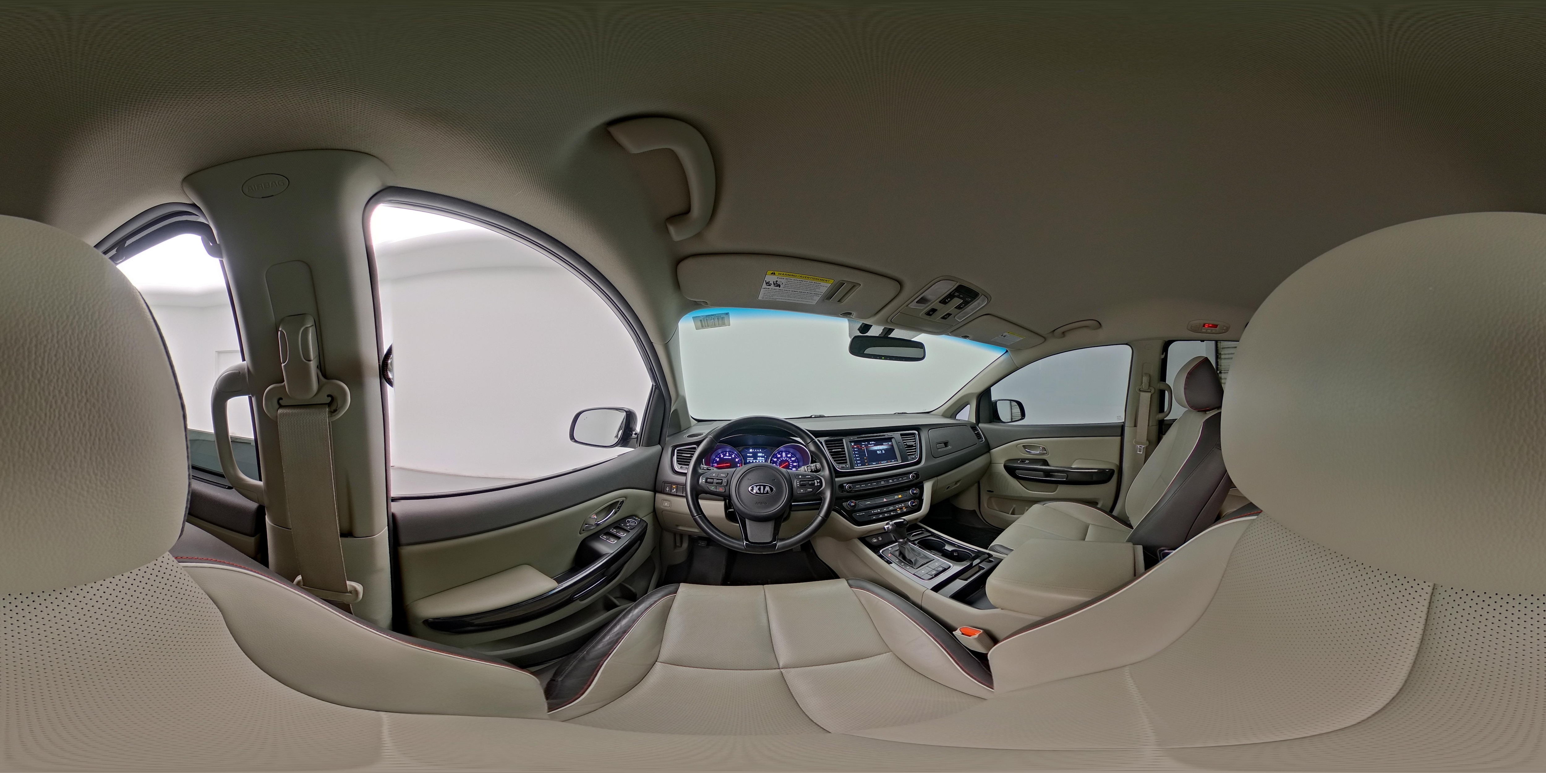 2015 Kia Sedona SX - Photo 29