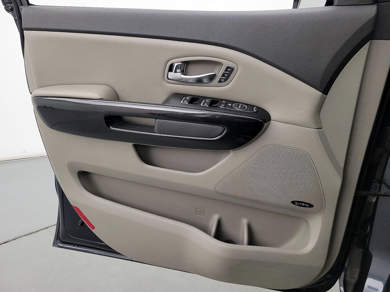 2015 Kia Sedona SX - Photo 13