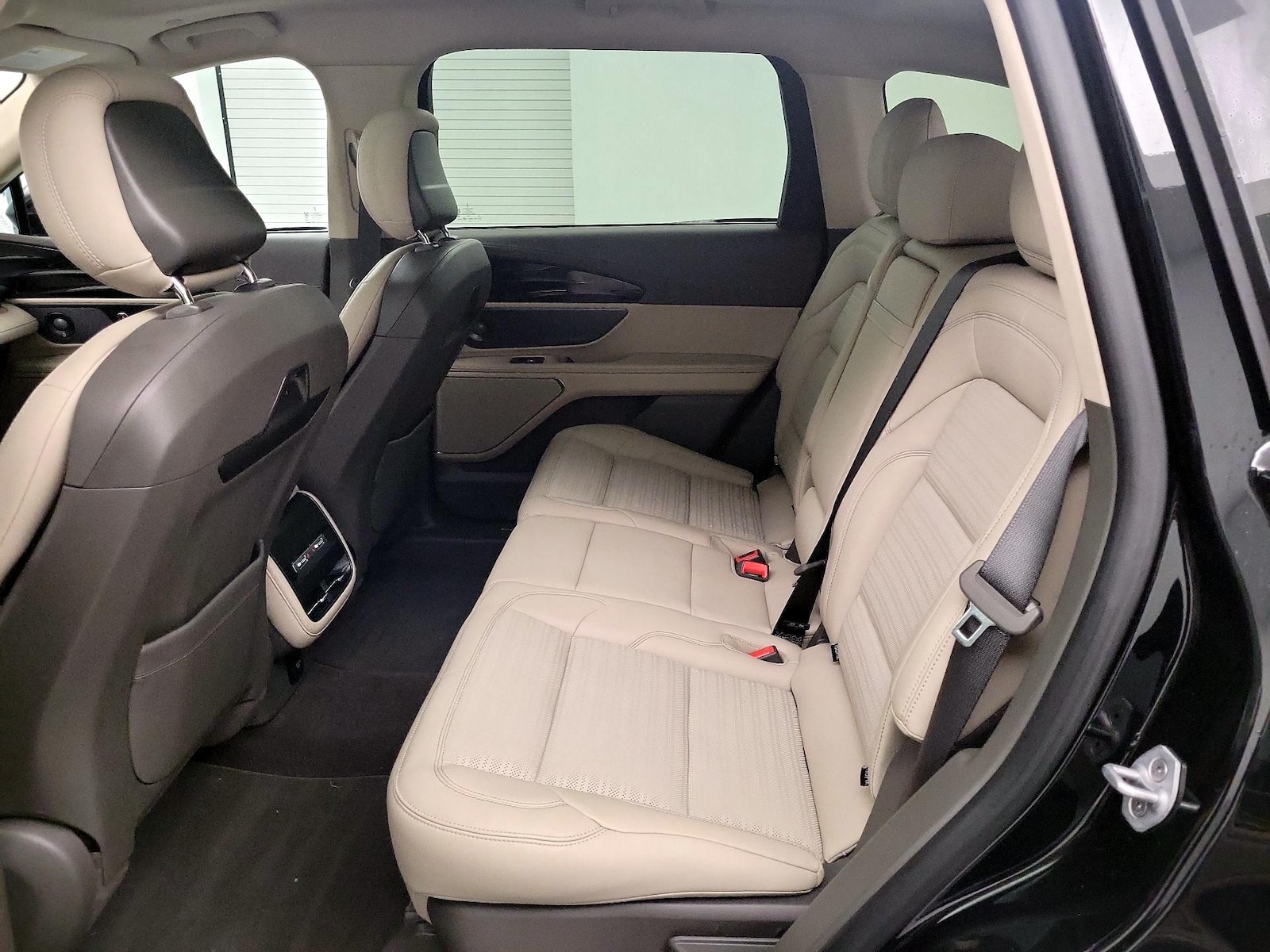 Rear Air Conditioning