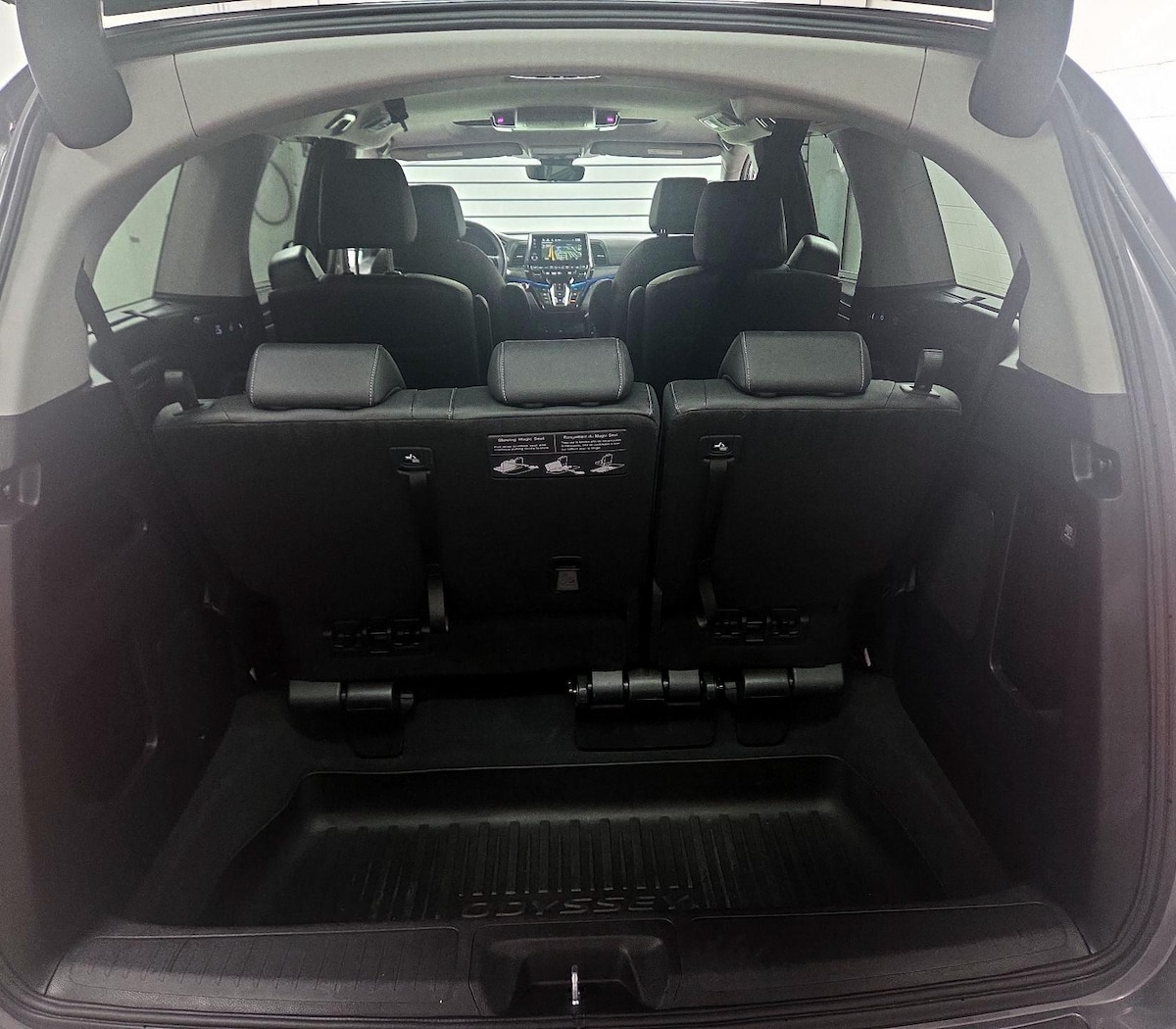 Trunk/Cargo (Seats Up)