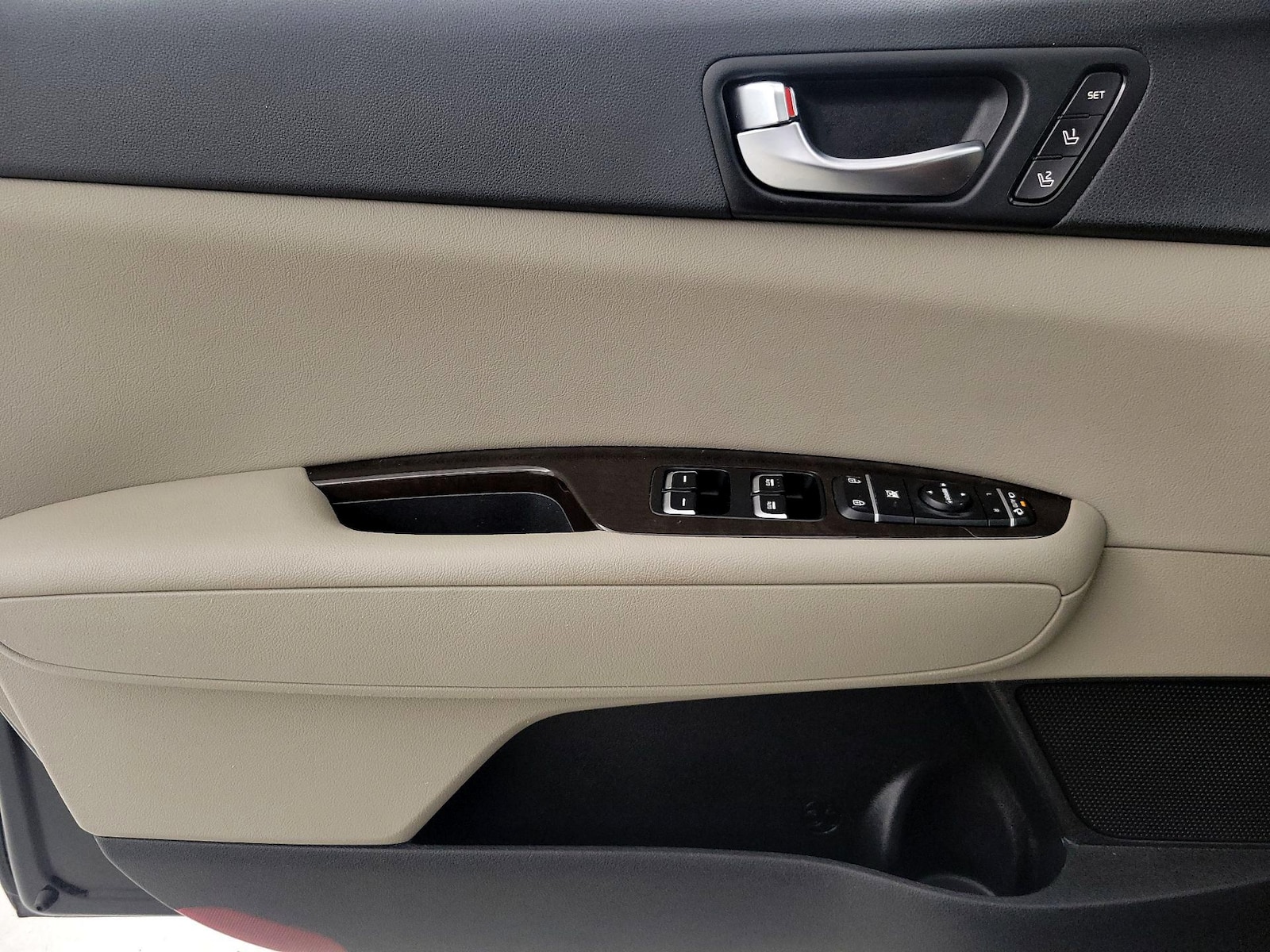 2018 Kia Optima EX - Photo 13