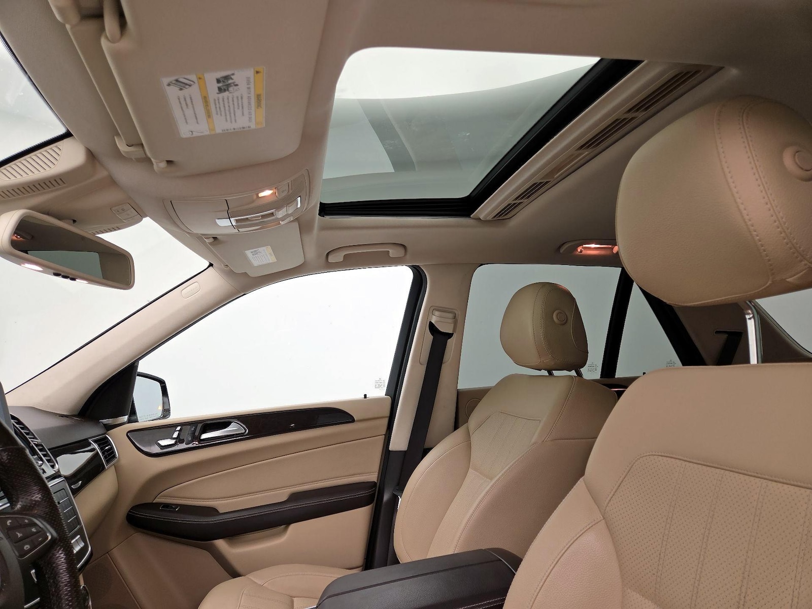 Sunroof(s) & Overhead Airbags