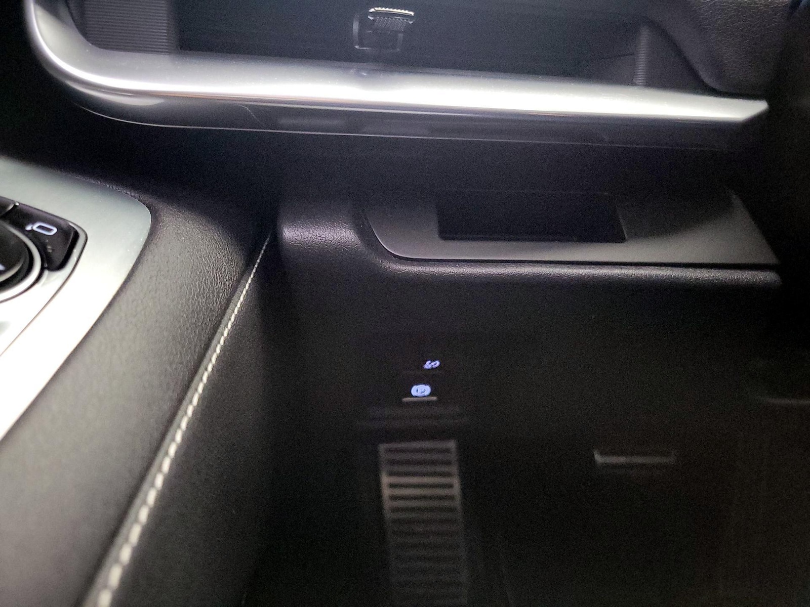 2025 Chevrolet Corvette 1LT - Photo 14