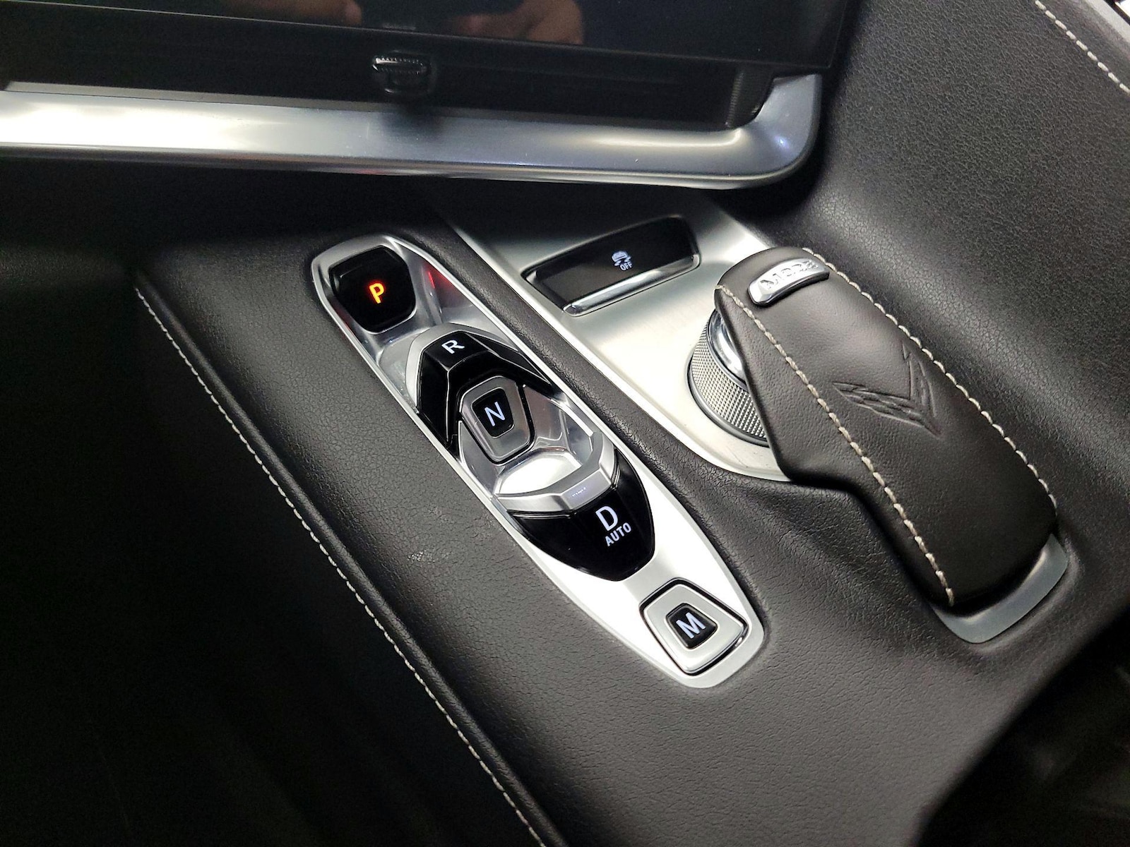 2025 Chevrolet Corvette 1LT - Photo 19