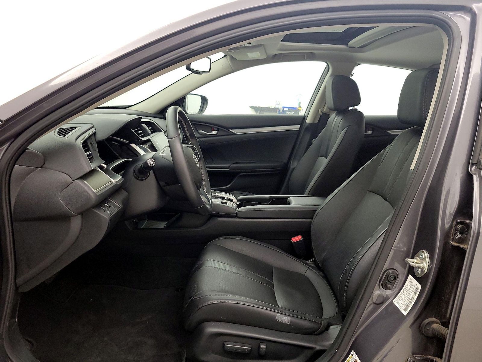 2018 Honda Civic EX-L - Photo 12