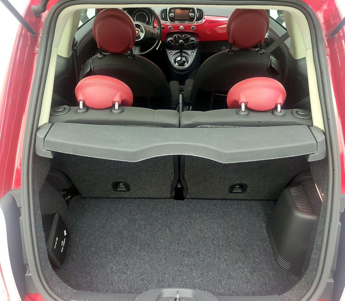 Trunk/Cargo (Seats Up)