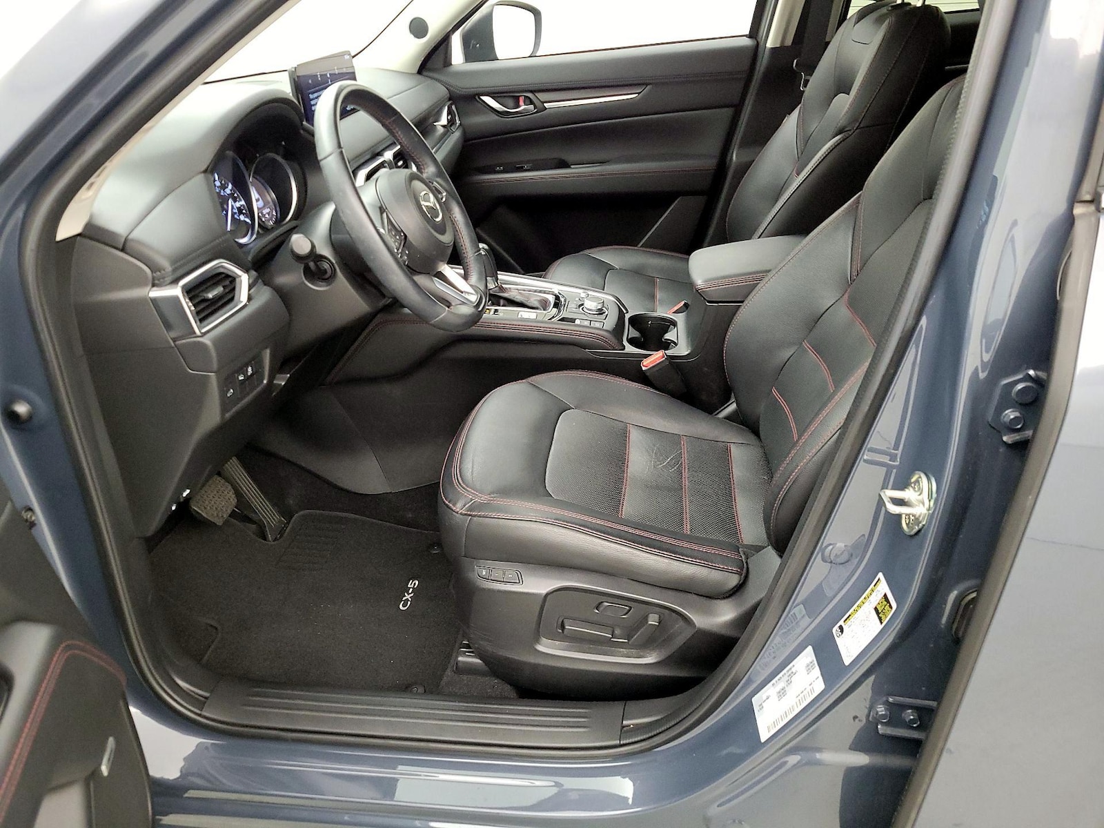 2024 Mazda CX-5 S Carbon Edition - Photo 12