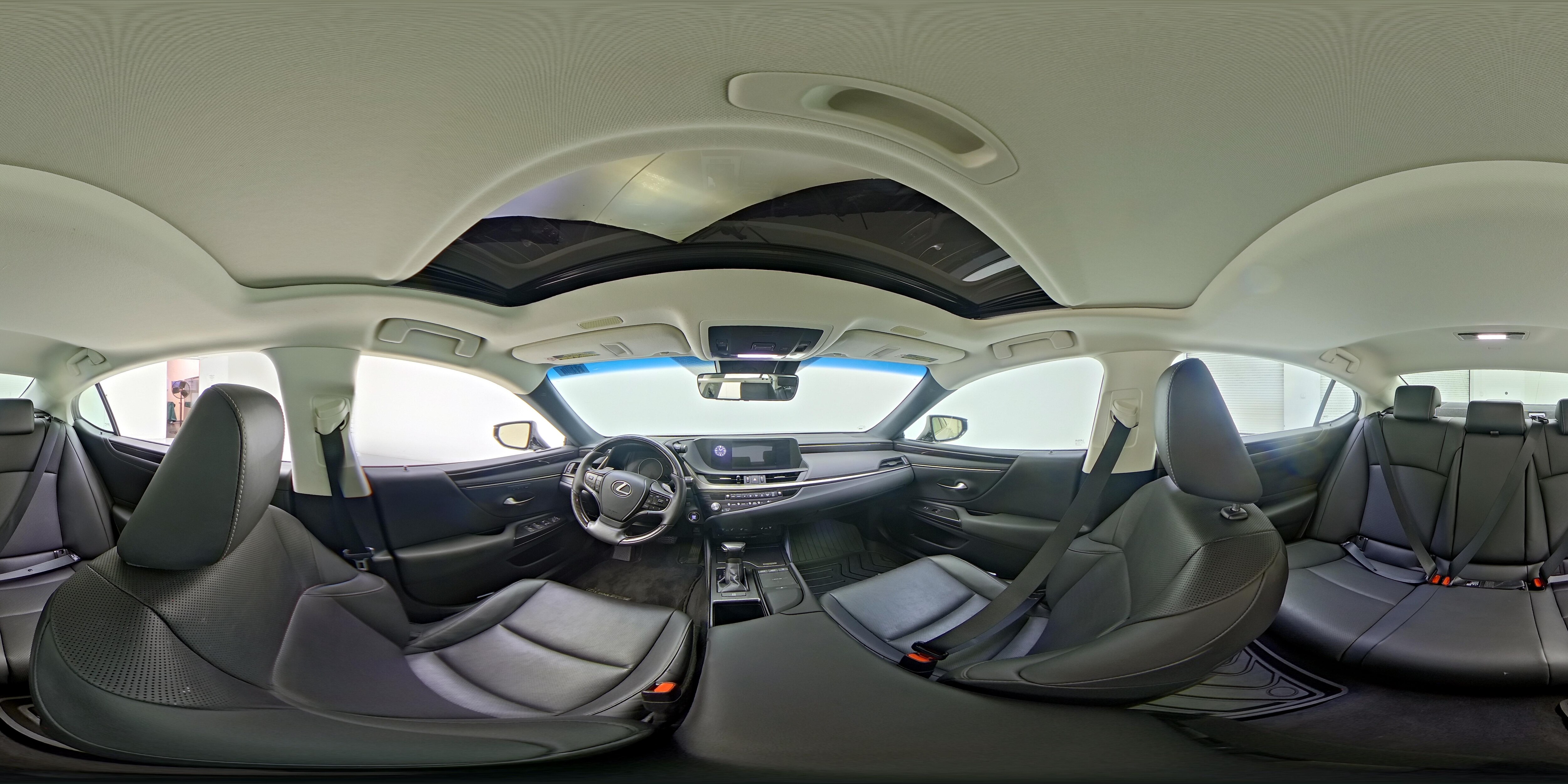 2021 Lexus ES 350 - Photo 25