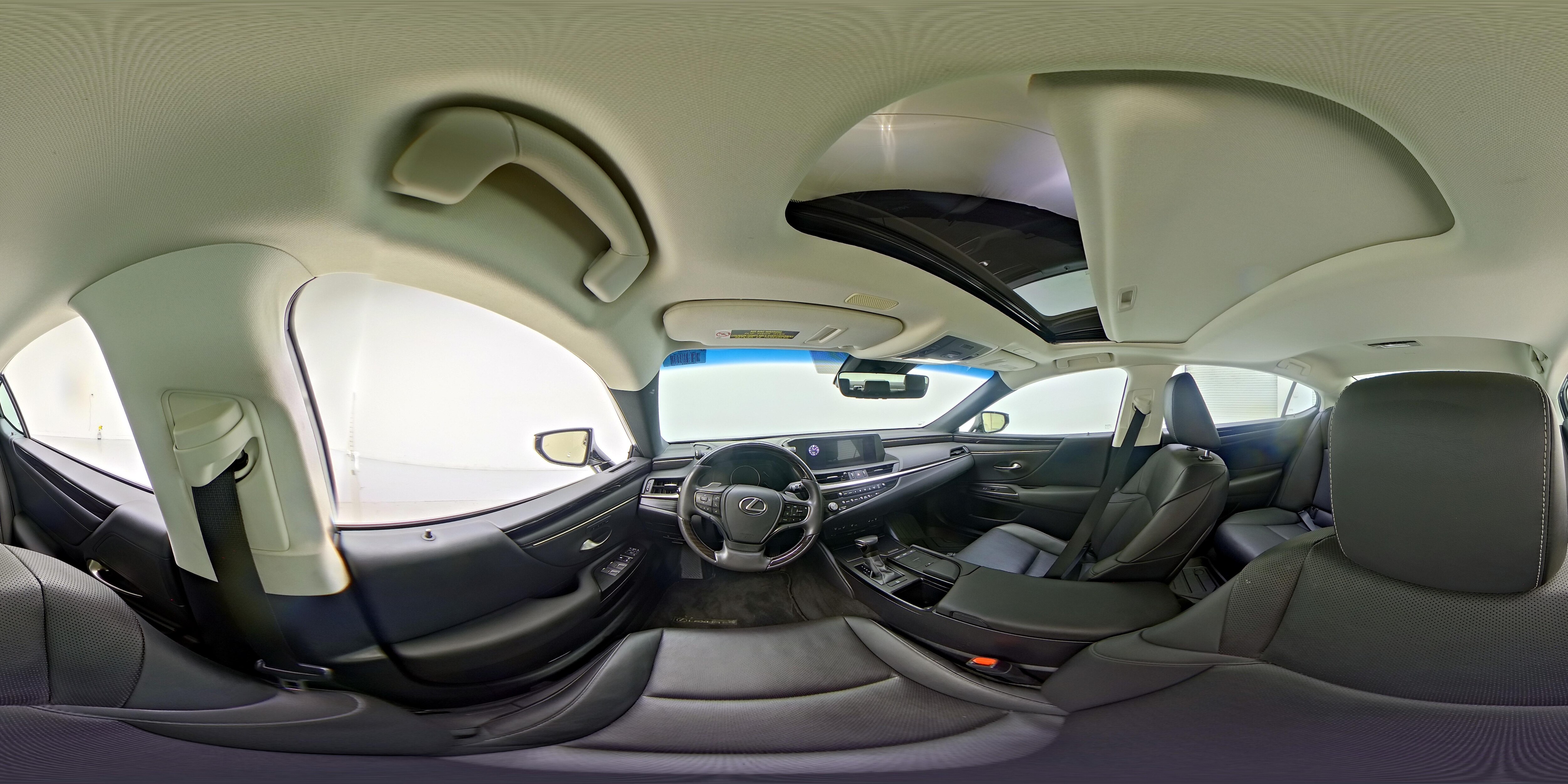 2021 Lexus ES 350 - Photo 27