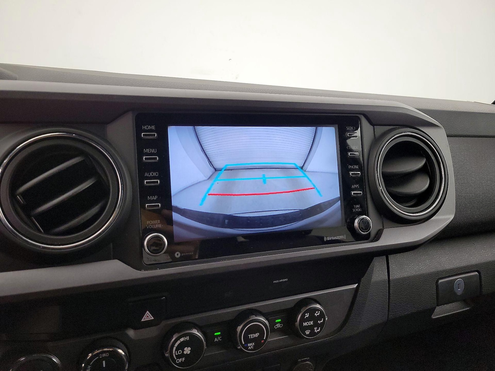 2020 Toyota Tacoma TRD Off Road - Photo 16