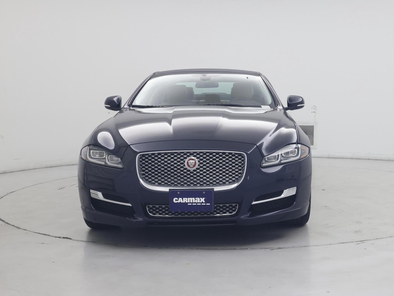2016 Jaguar XJ R-Sport - Photo 6