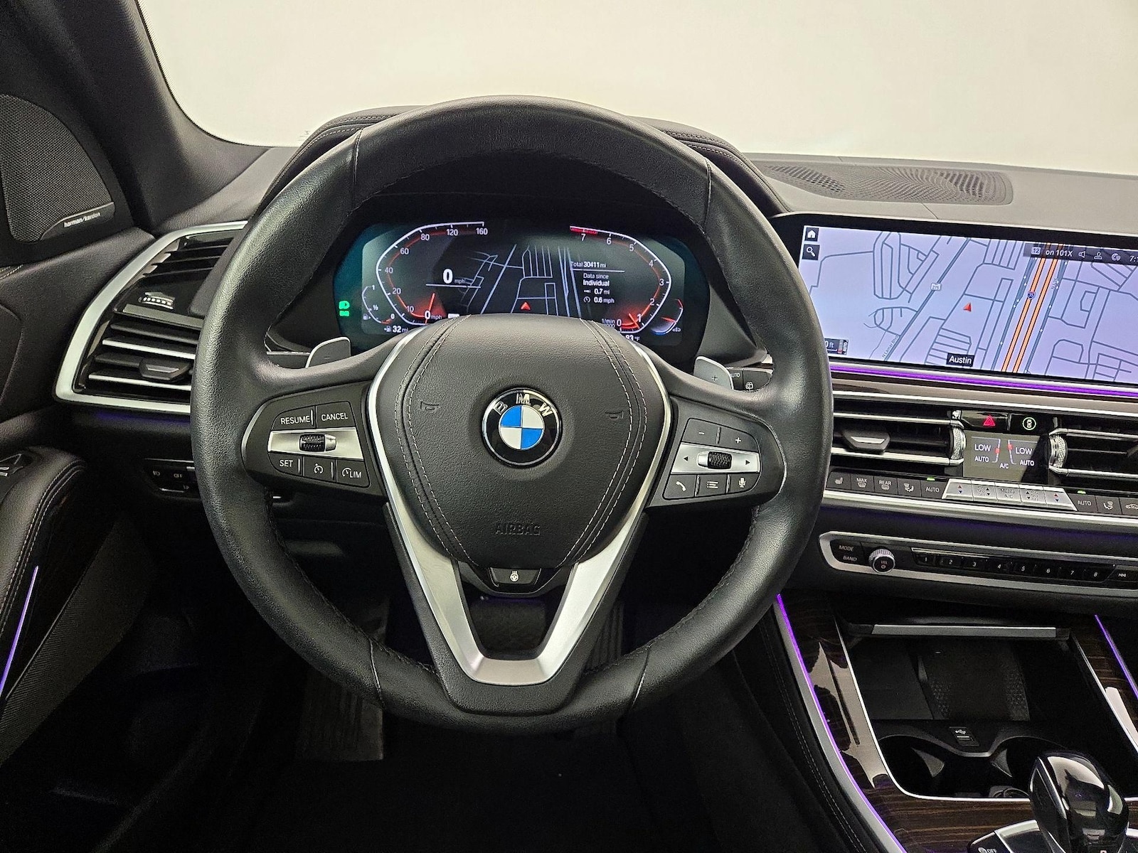 2020 BMW X5 40i - Photo 11
