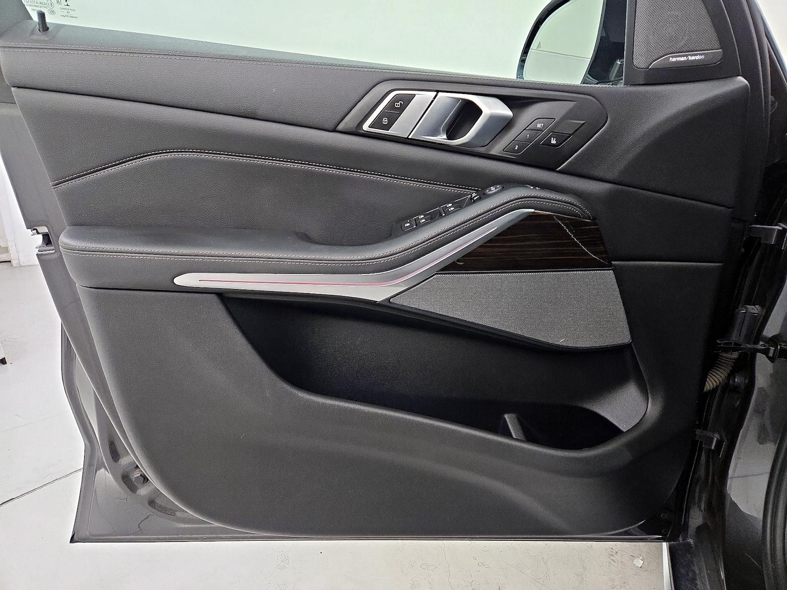 2020 BMW X5 40i - Photo 13