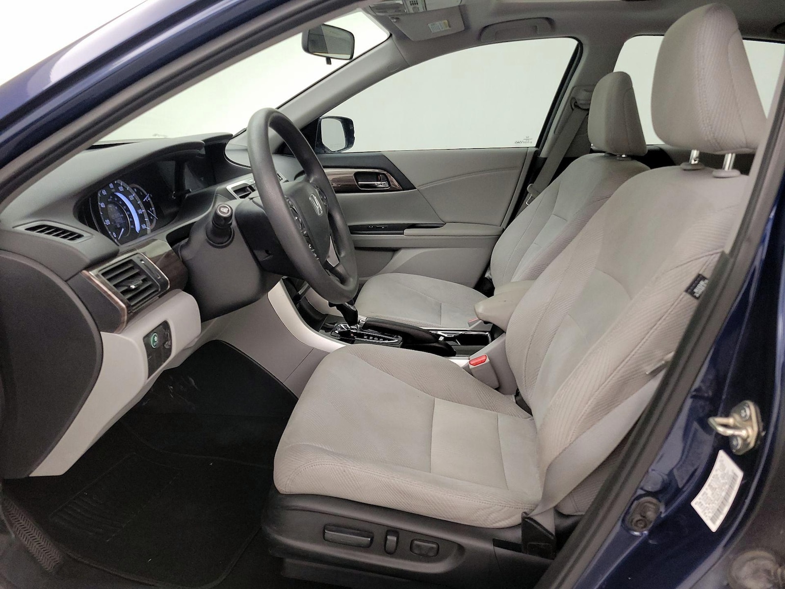 Power Seat(s) & Side Airbags