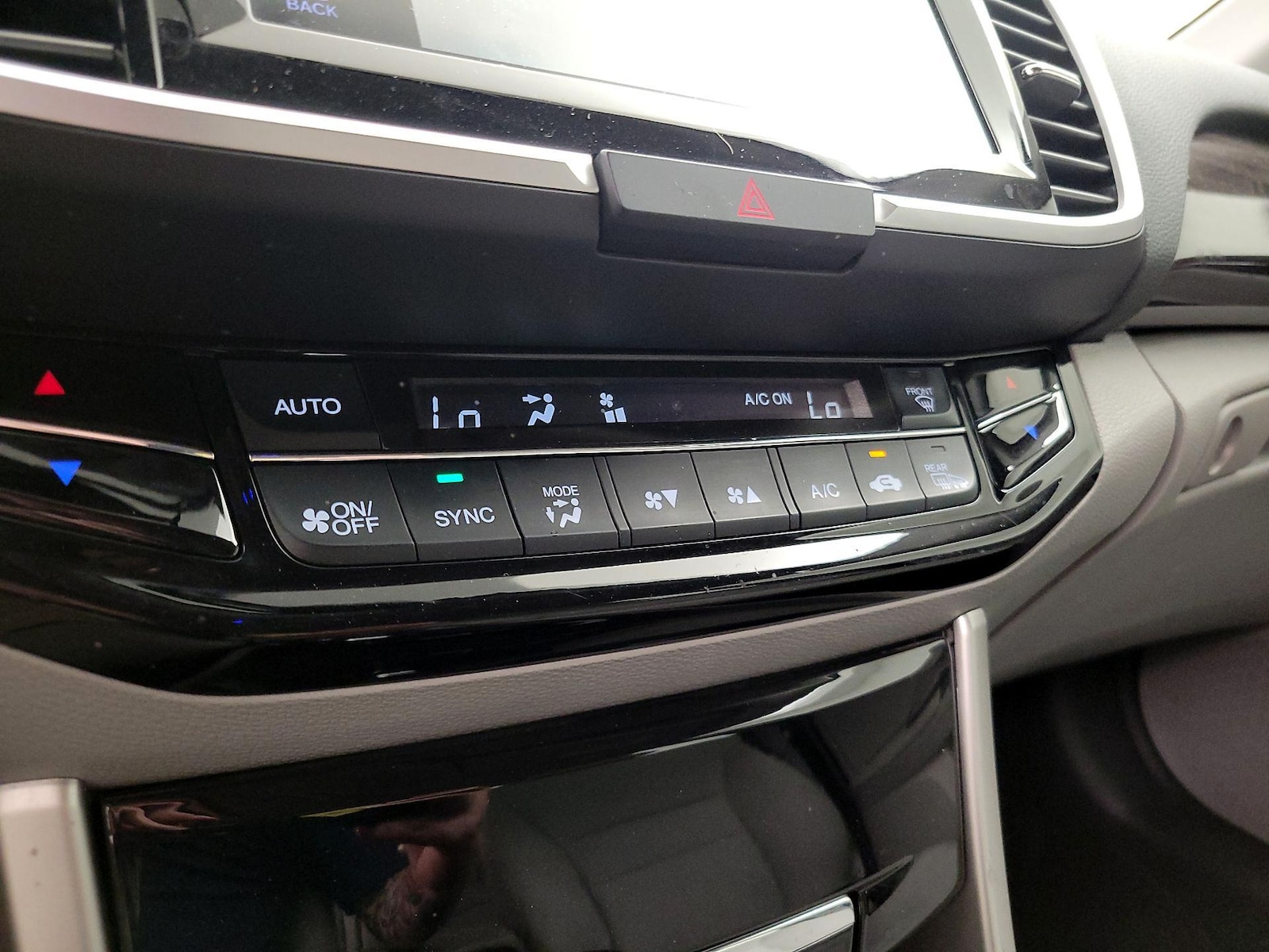 2016 Honda Accord EX - Photo 17