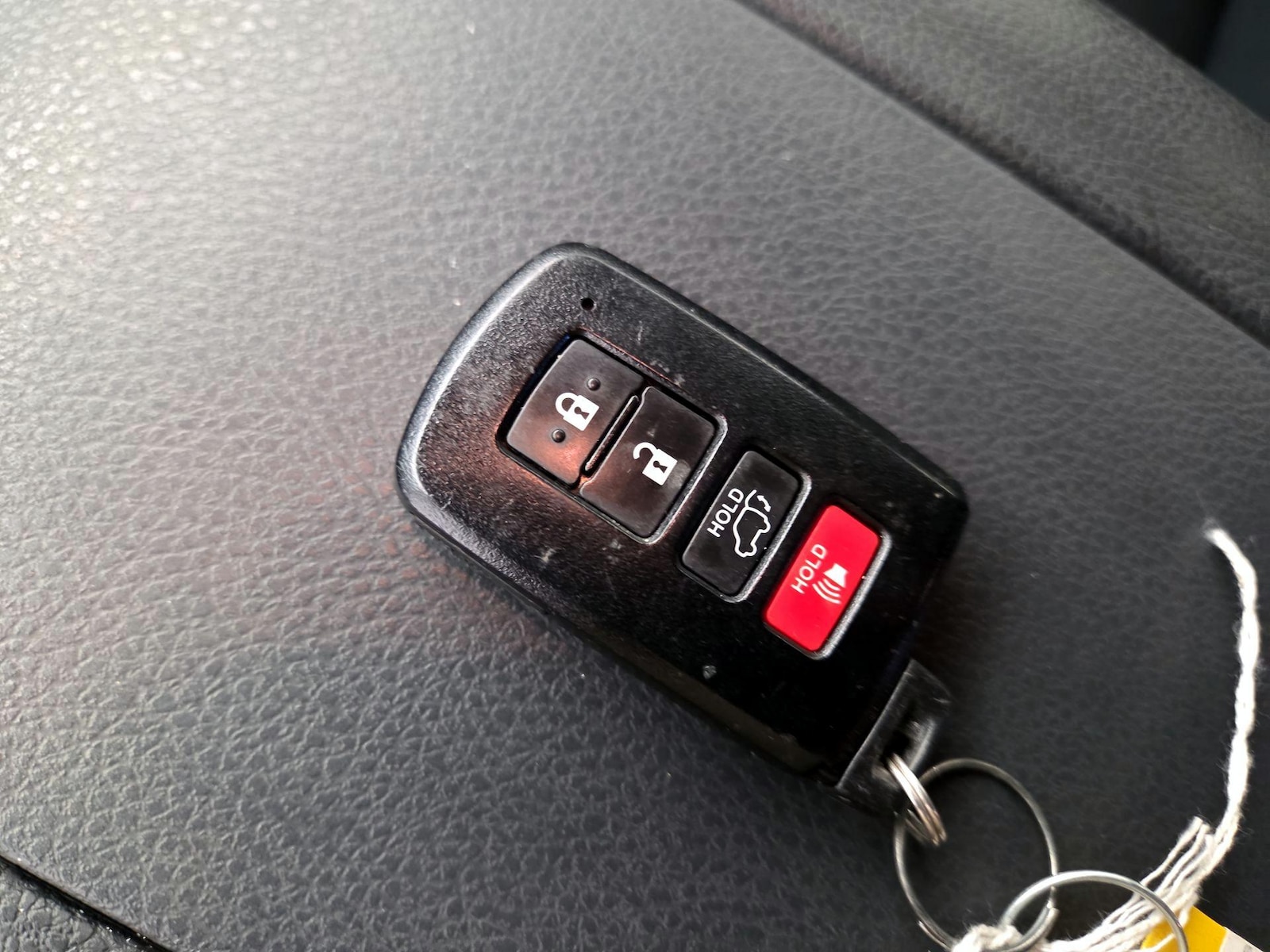 2019 Toyota Highlander SE - Photo 23