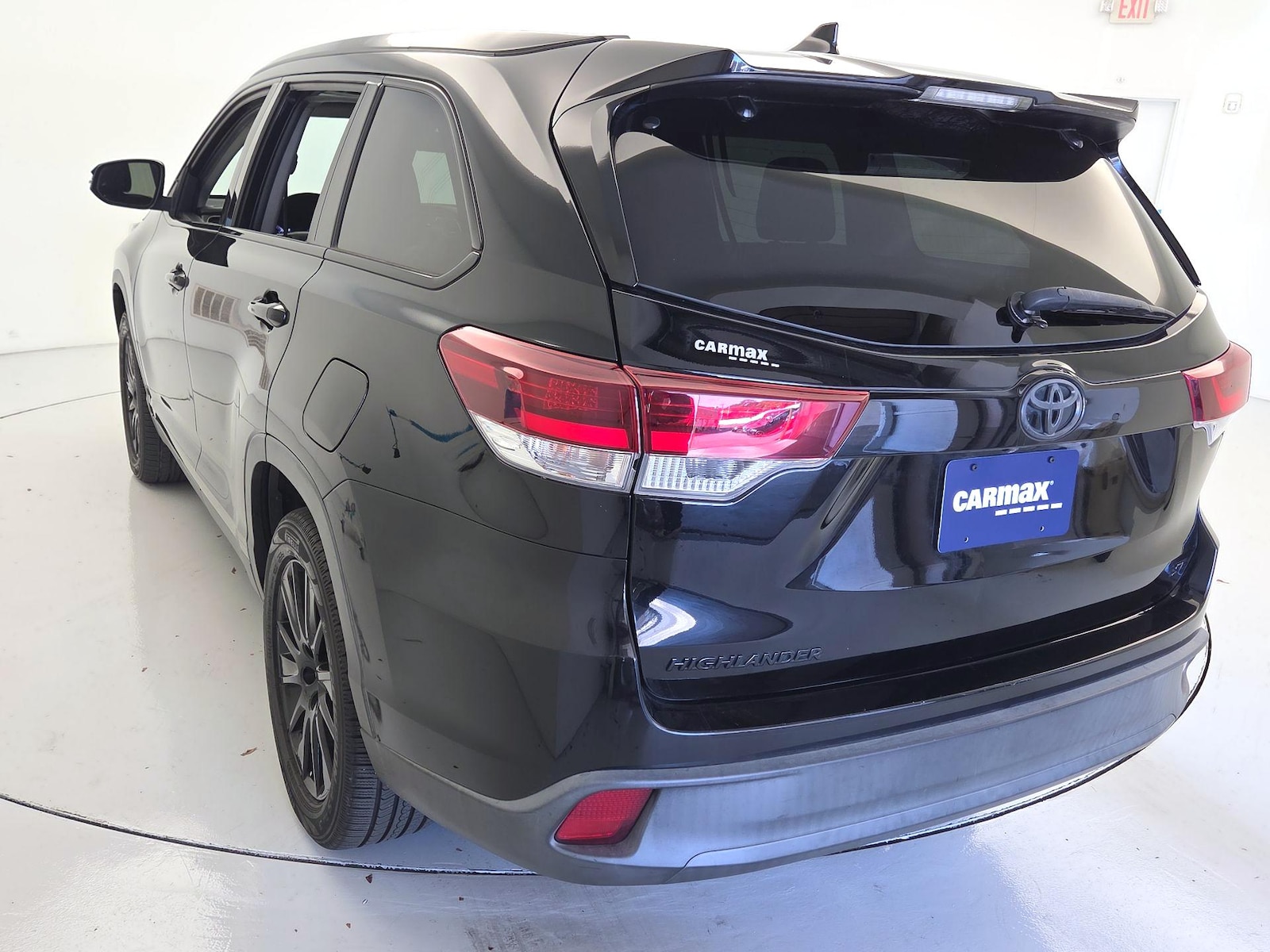 2019 Toyota Highlander SE - Photo 7