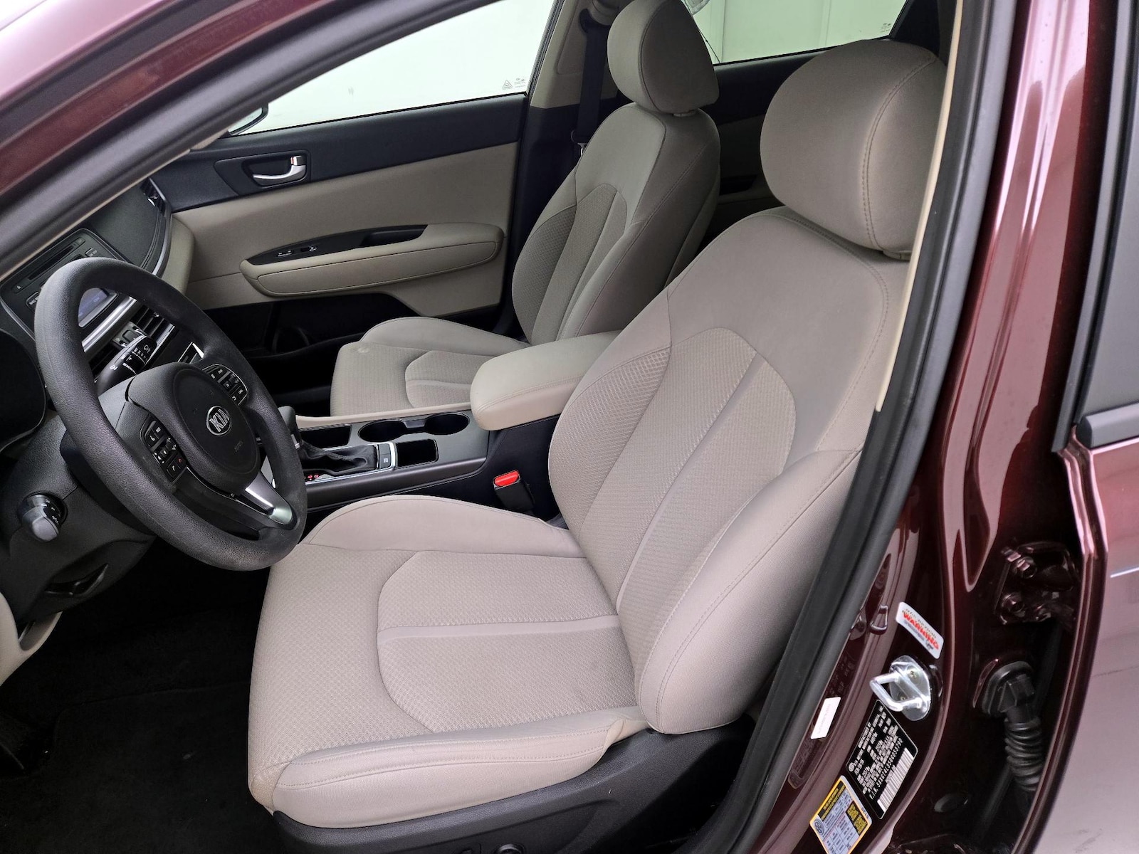 Power Seat(s) & Side Airbags