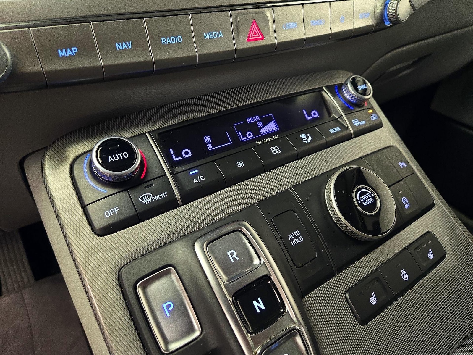 2020 Hyundai Palisade SEL - Photo 18