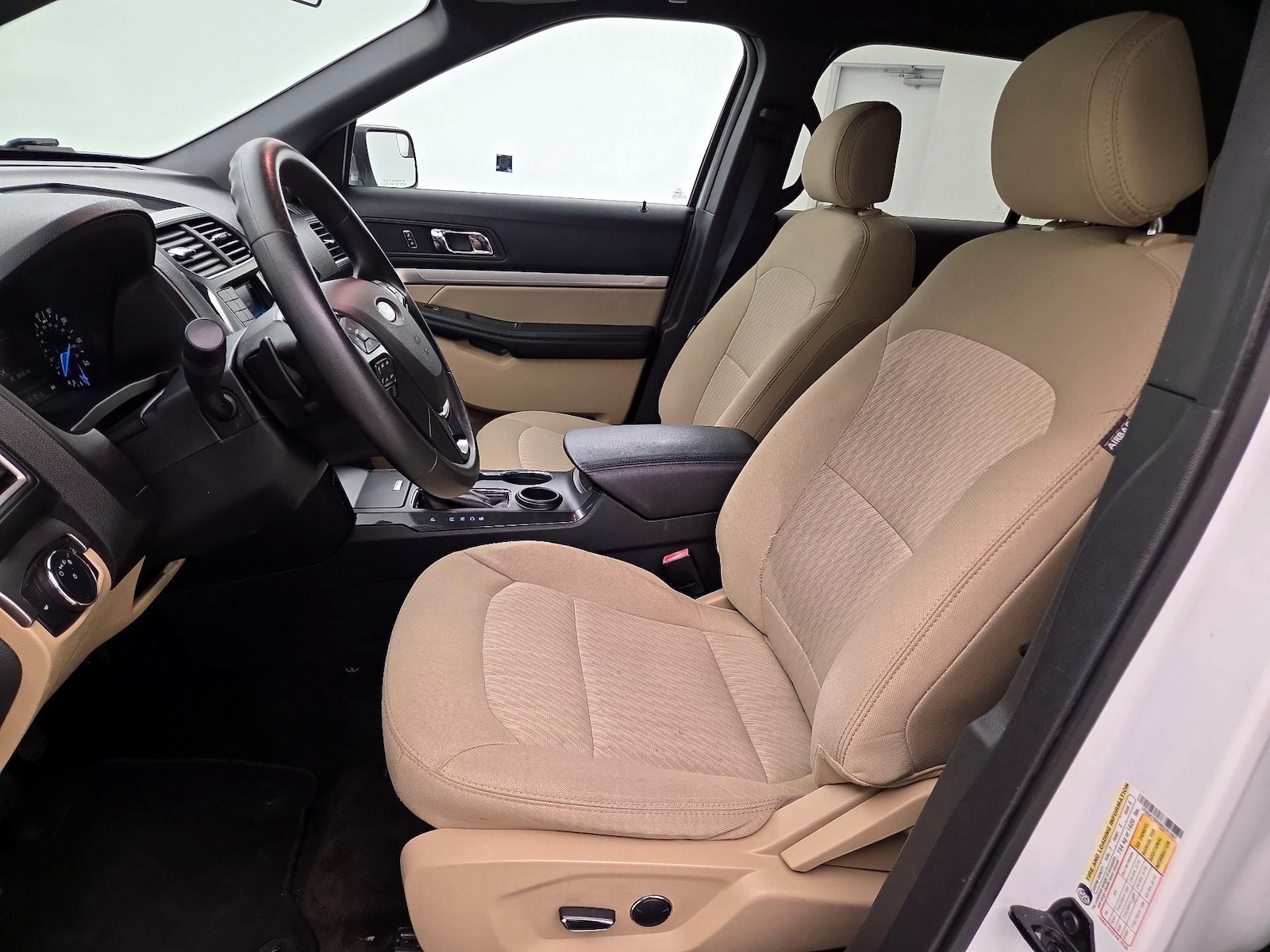 Power Seat(s) & Side Airbags