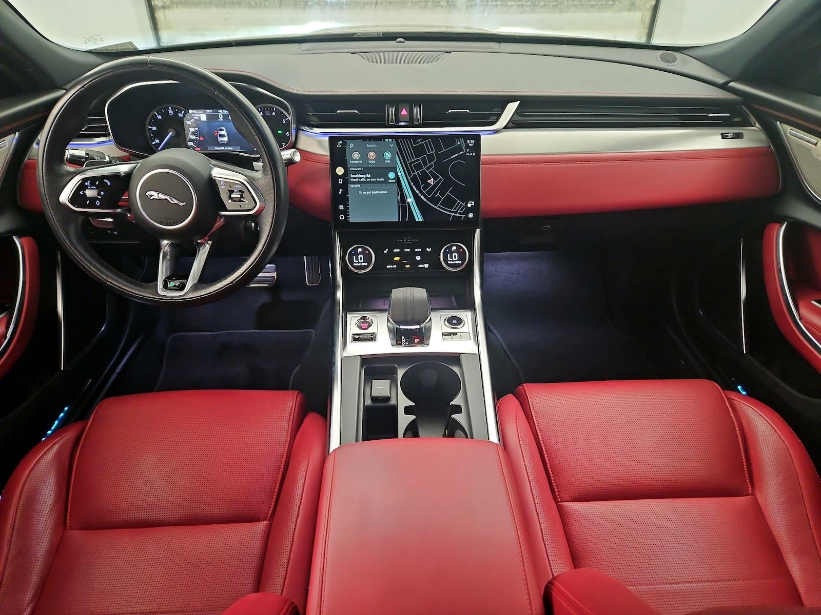 2022 Jaguar XF R-Dynamic SE - Photo 10