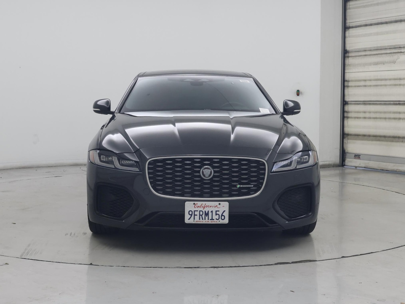 2022 Jaguar XF R-Dynamic SE - Photo 6