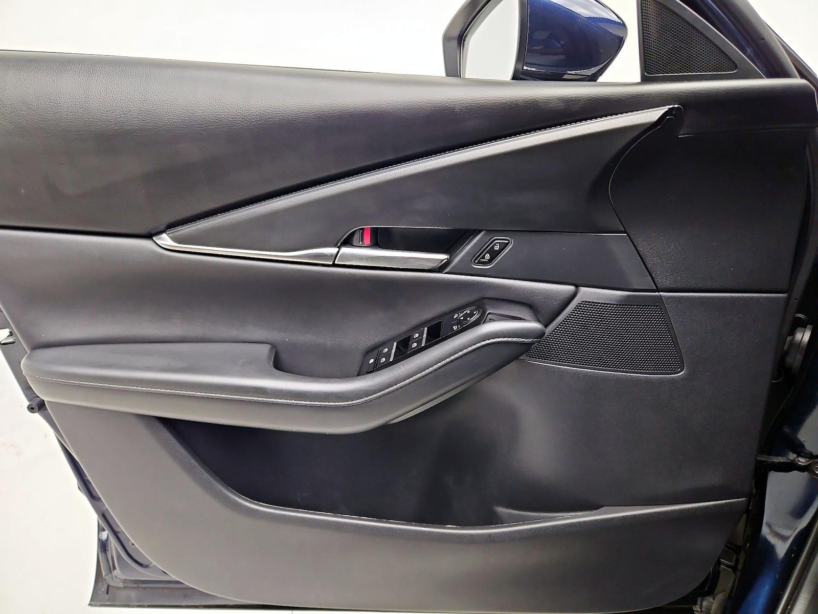 2025 Mazda CX-30 Preferred - Photo 13