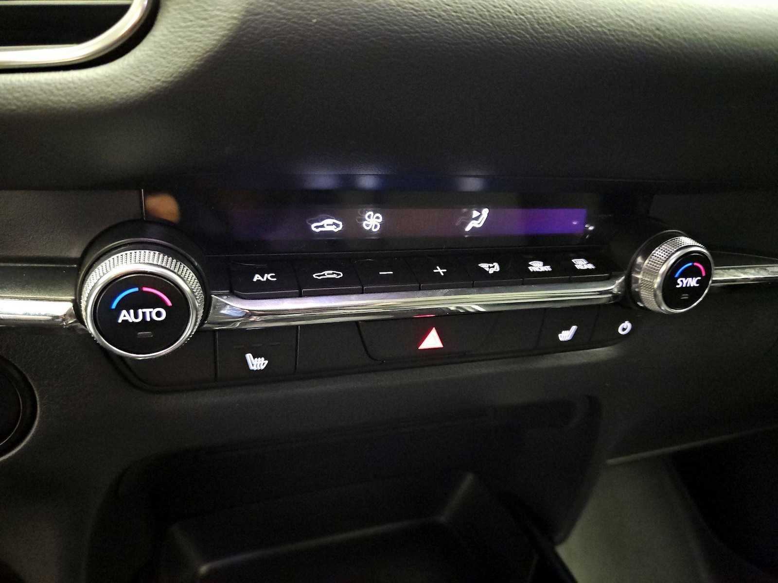 2025 Mazda CX-30 Preferred - Photo 17