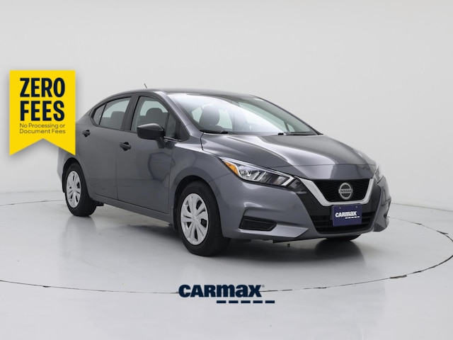 Gray 2022 Nissan Versa Sedan Front-Wheel Drive Automatic