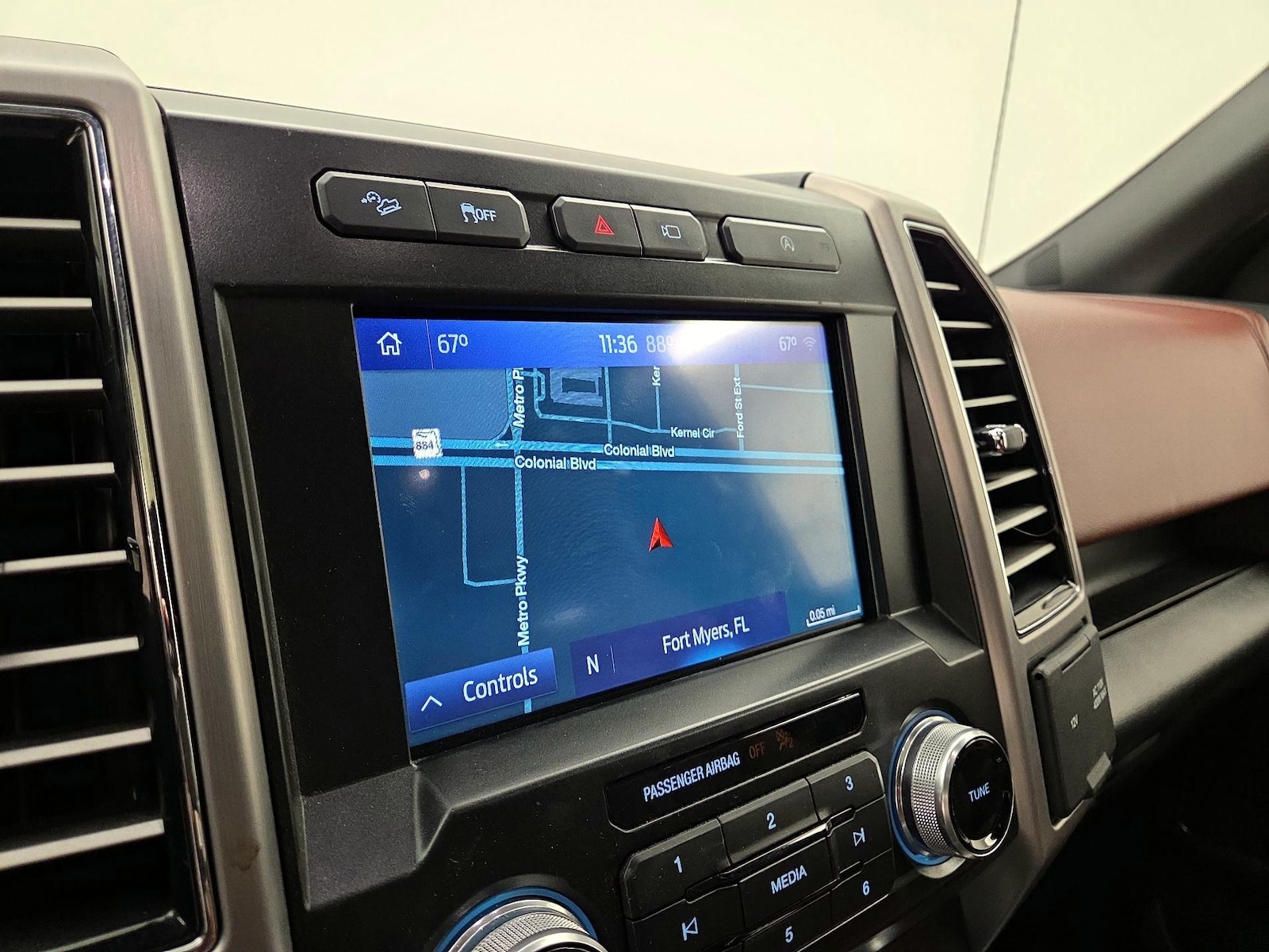 2020 Ford F-150 Platinum - Photo 15