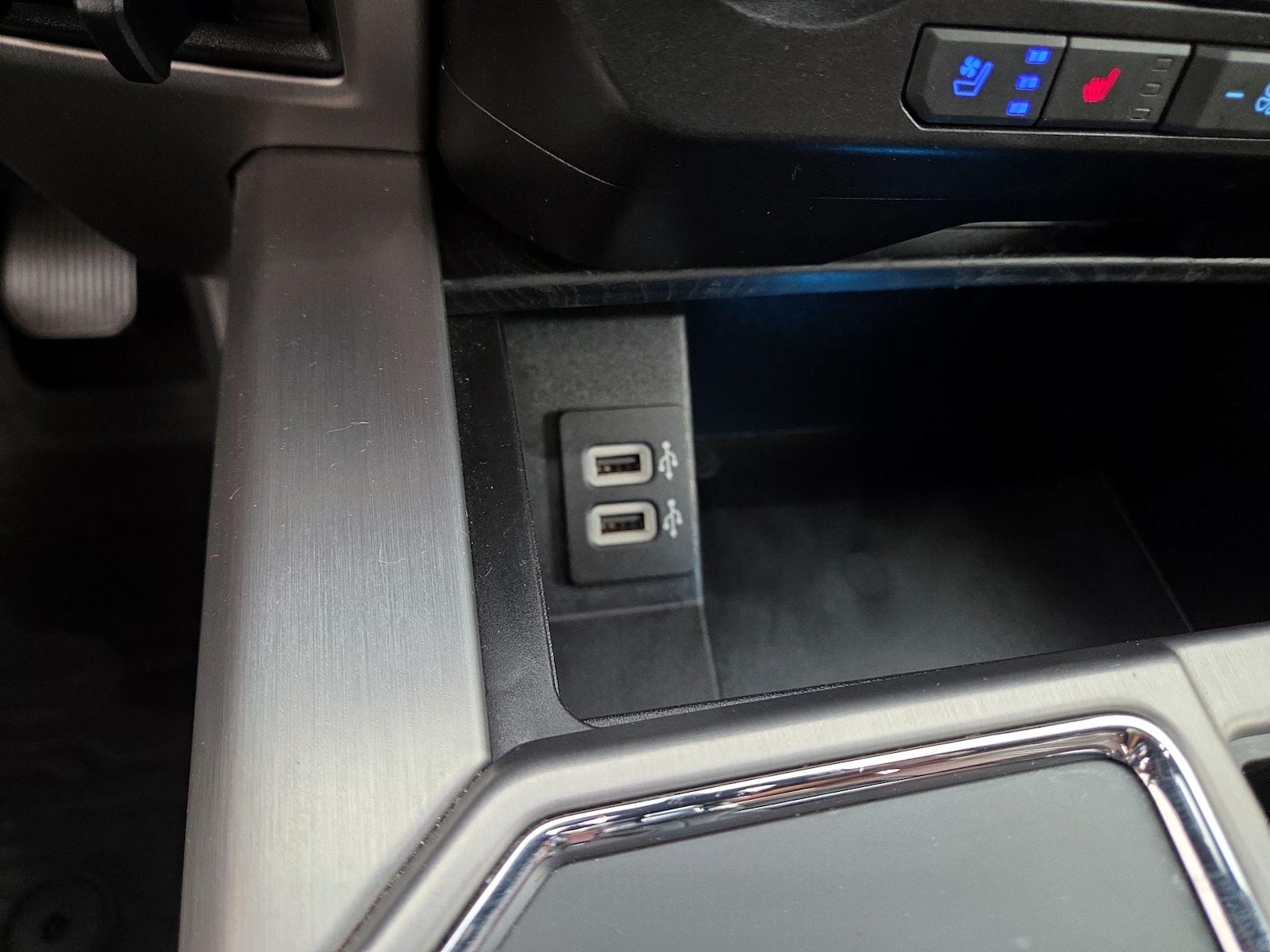 2020 Ford F-150 Platinum - Photo 20