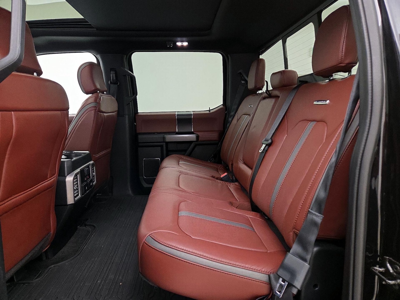 2020 Ford F-150 Platinum - Photo 22
