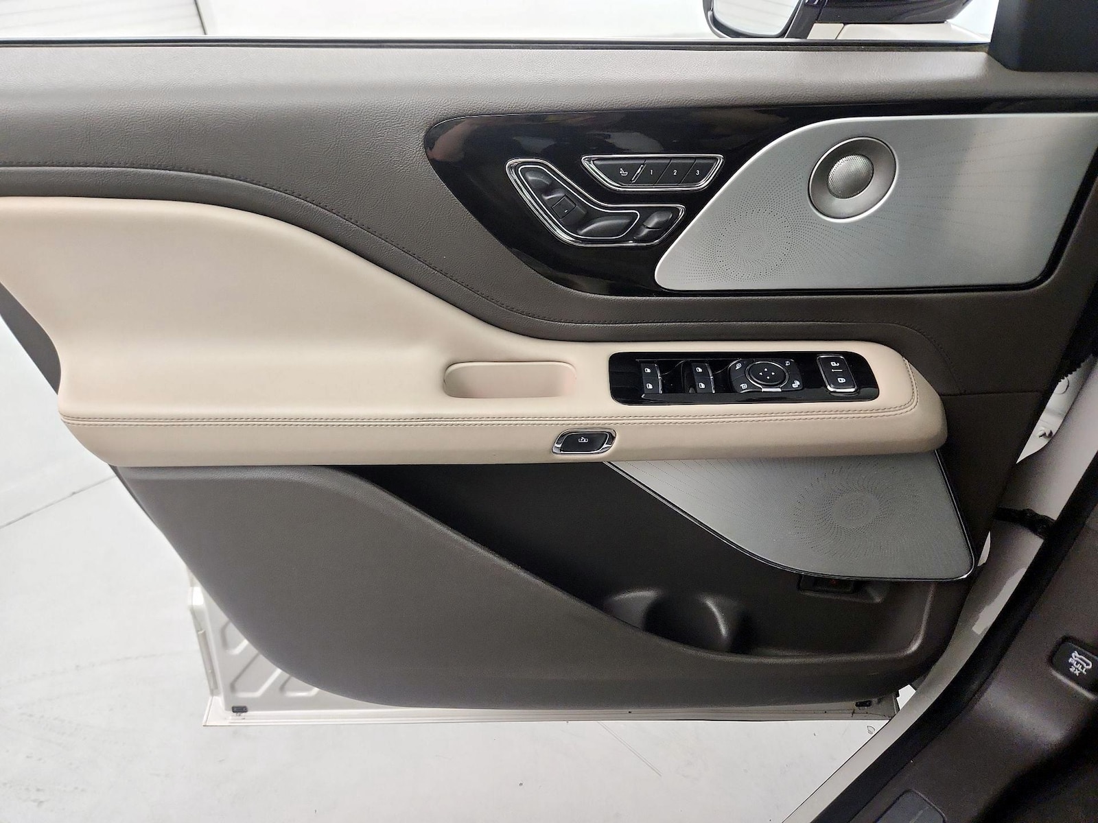 2021 Lincoln Aviator Reserve - Photo 13