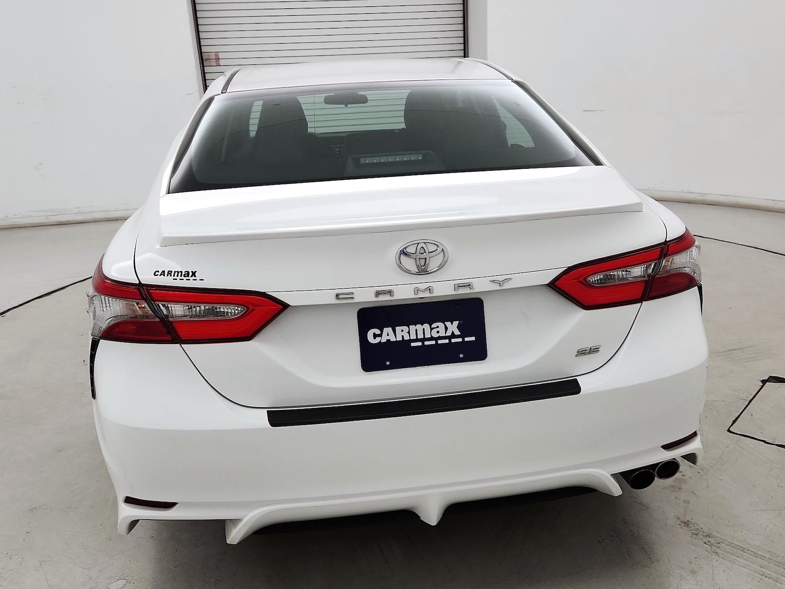 2018 Toyota Camry SE - Photo 6