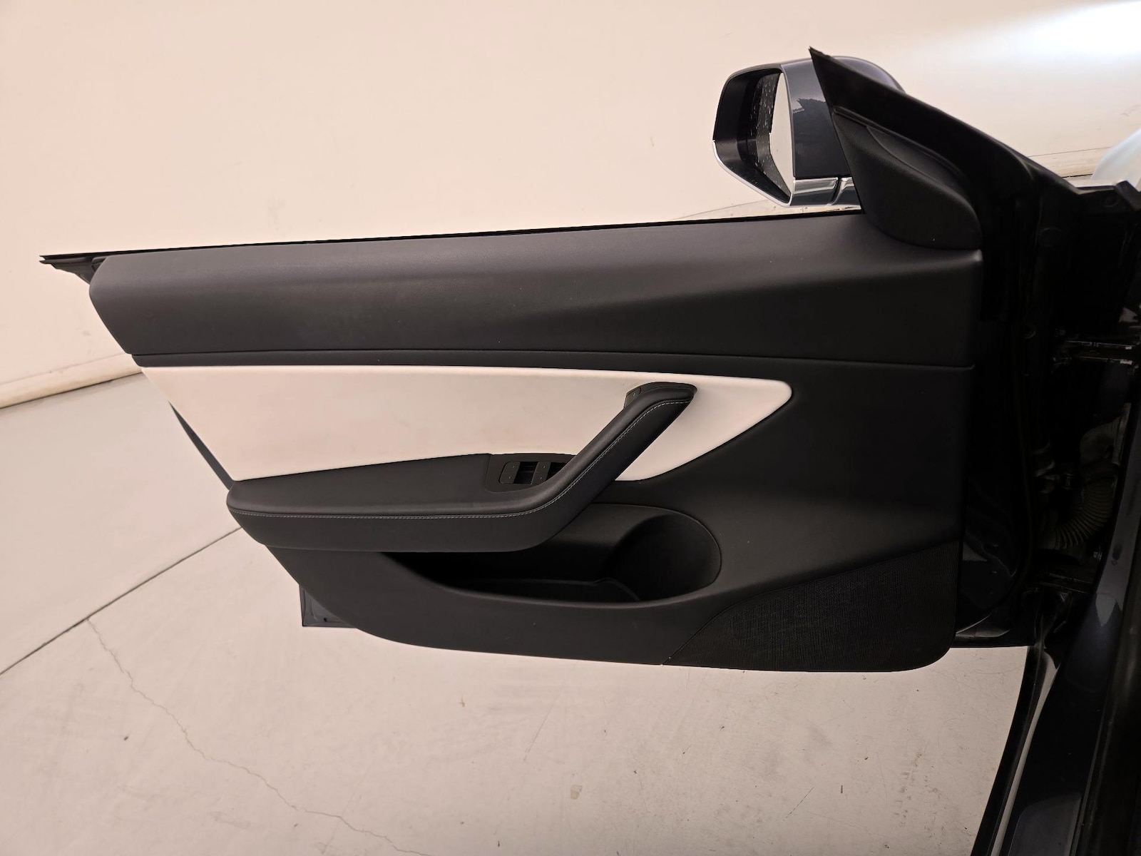 2020 Tesla Model 3 Base - Photo 13