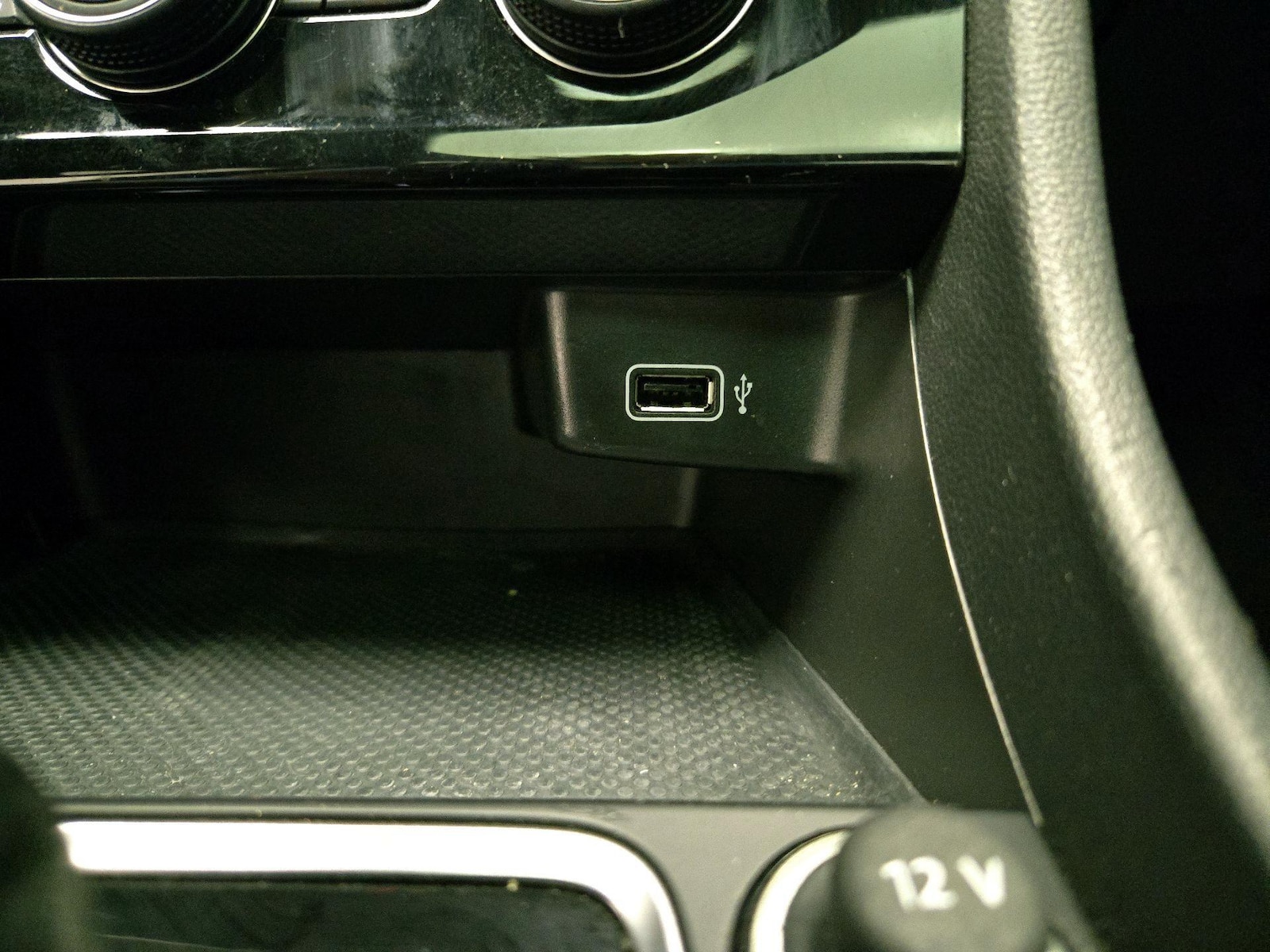 2019 Volkswagen Jetta R-Line - Photo 19