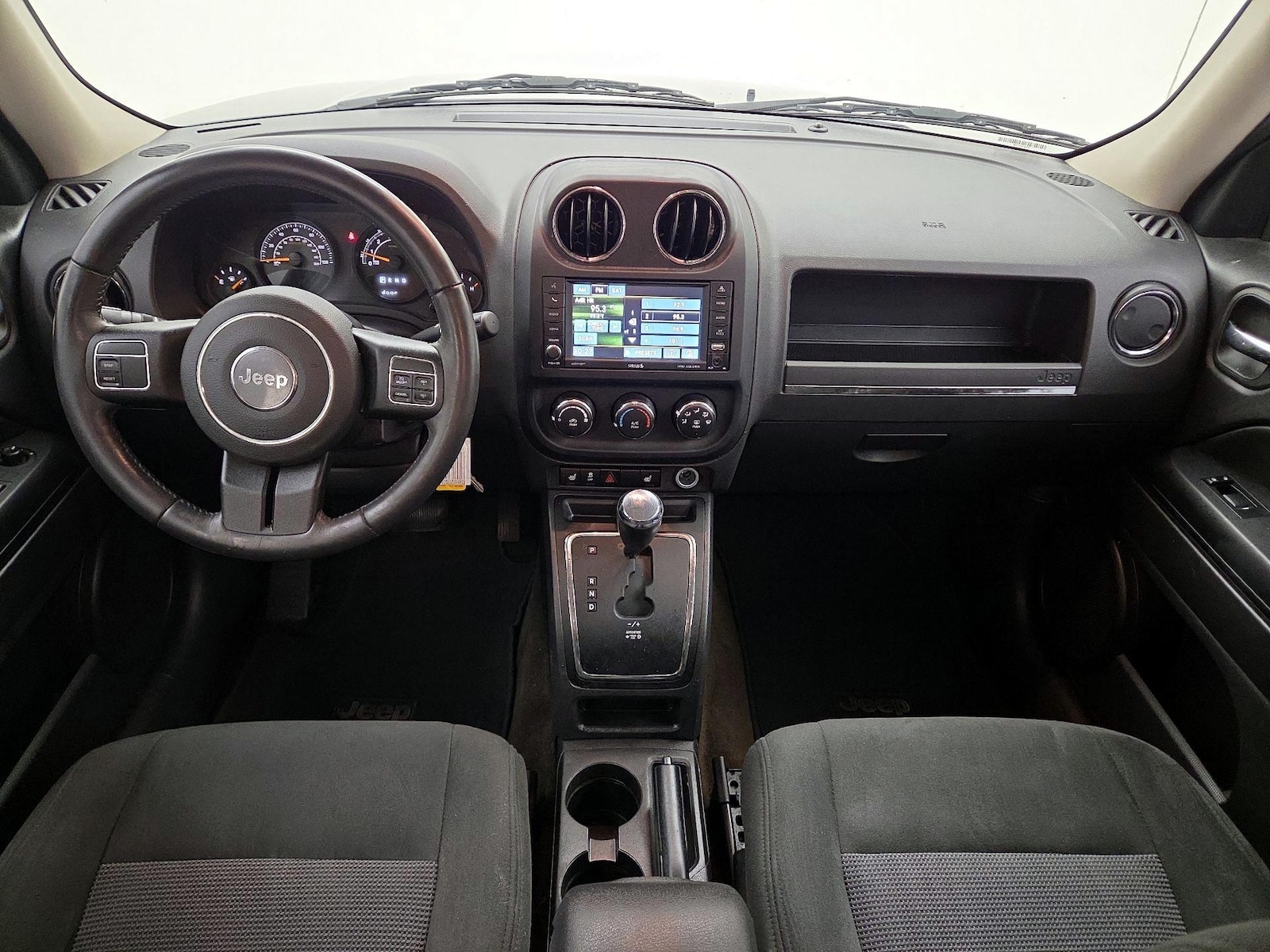 2017 Jeep Patriot Latitude - Photo 10