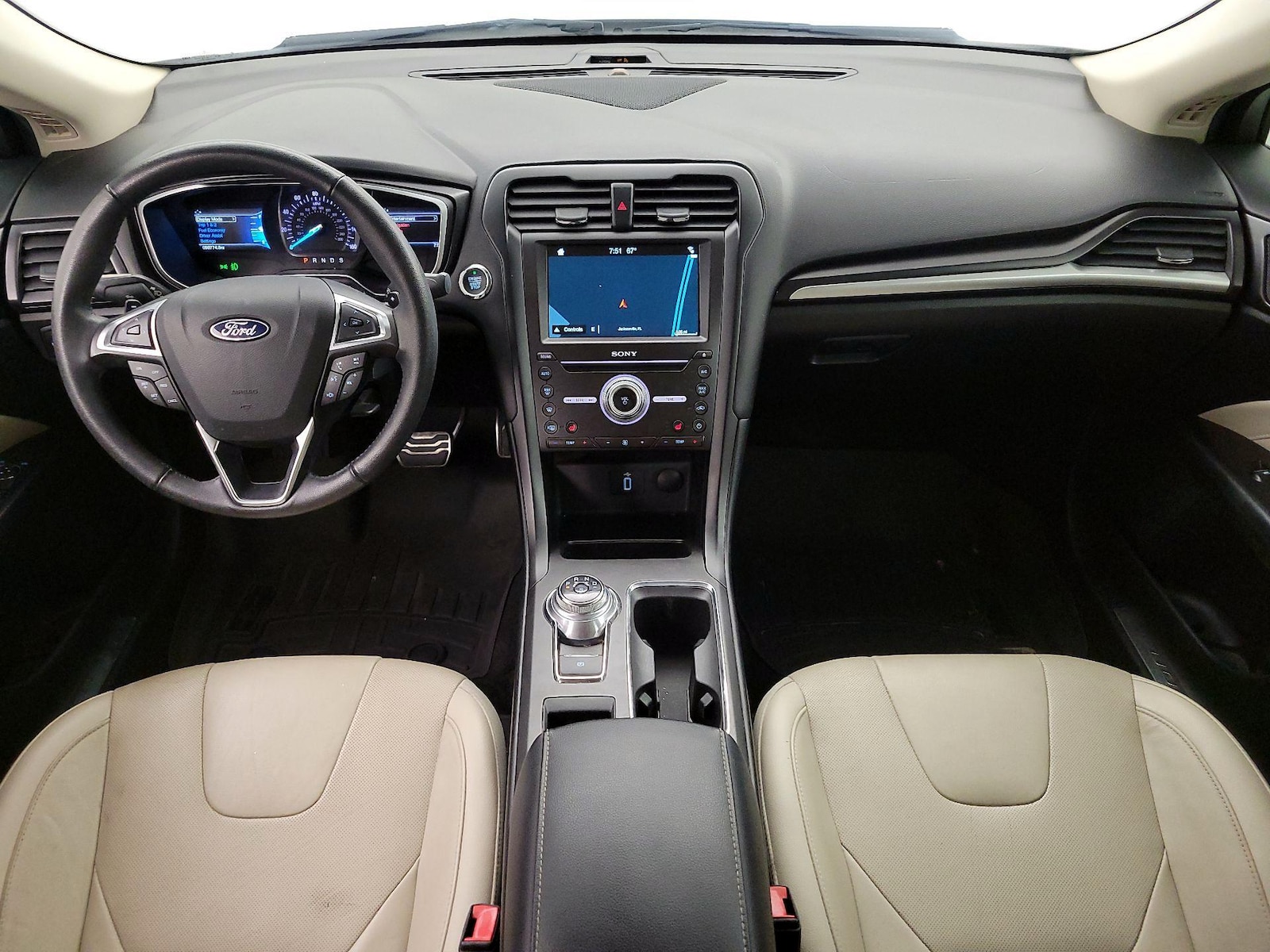 Apple CarPlay® & Android Auto™