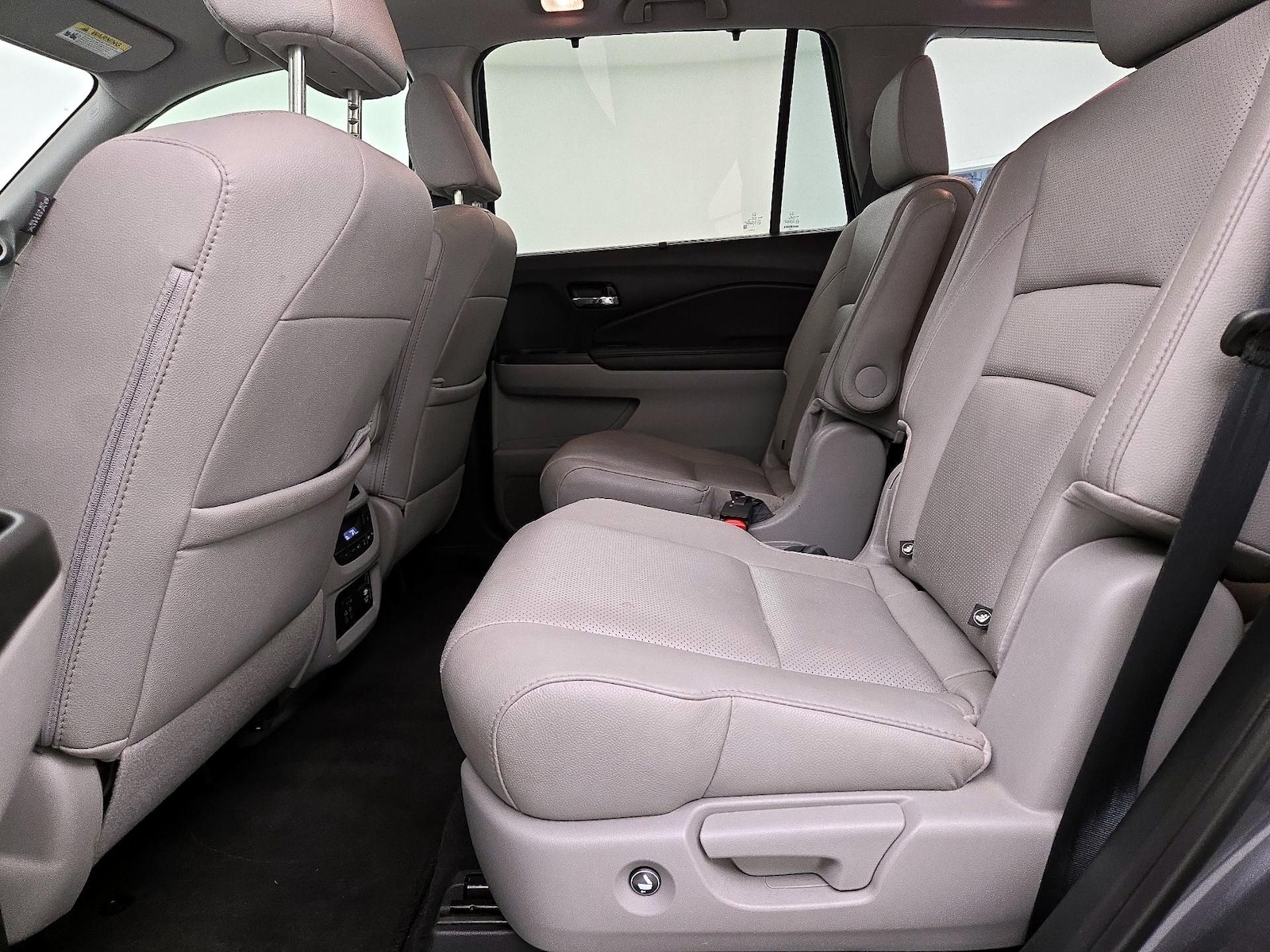 Rear Air Conditioning