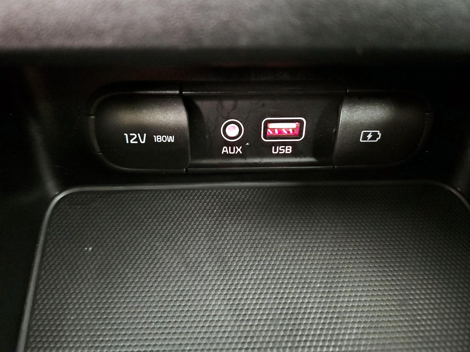 2021 Kia Forte GT - Photo 19