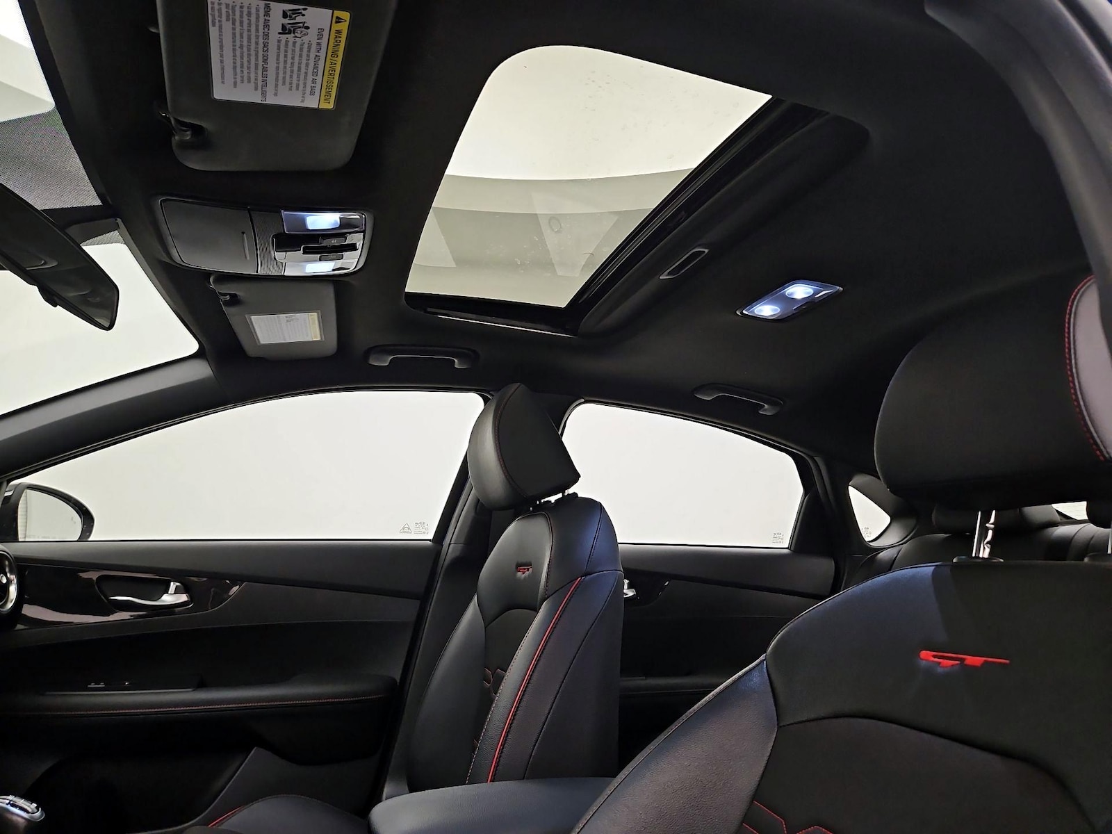 2021 Kia Forte GT - Photo 20