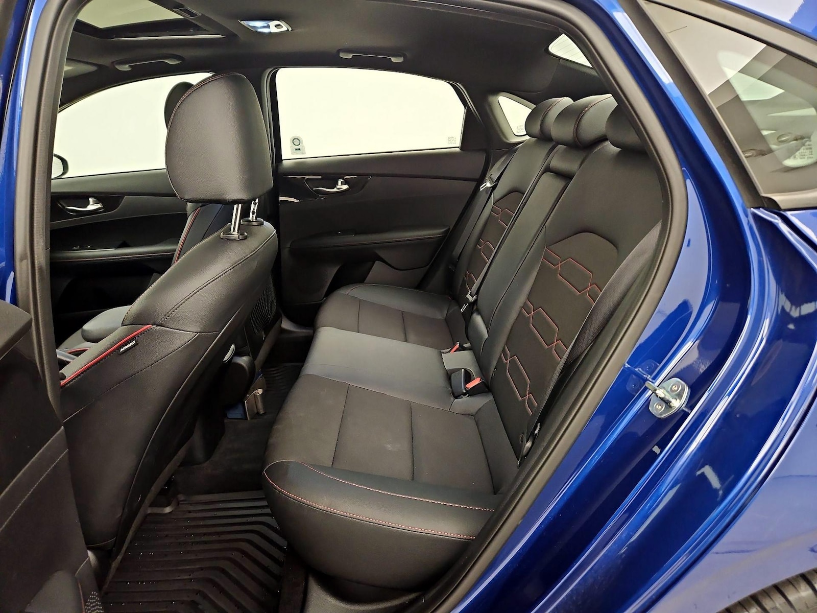 2021 Kia Forte GT - Photo 21
