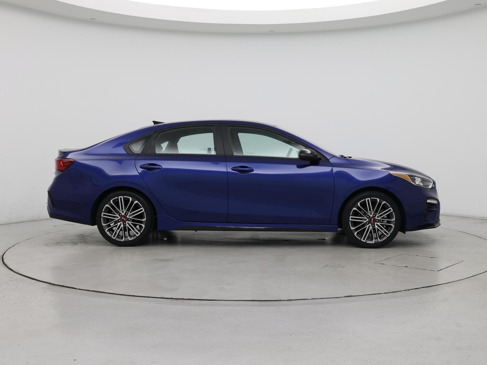 2021 Kia Forte GT - Photo 8
