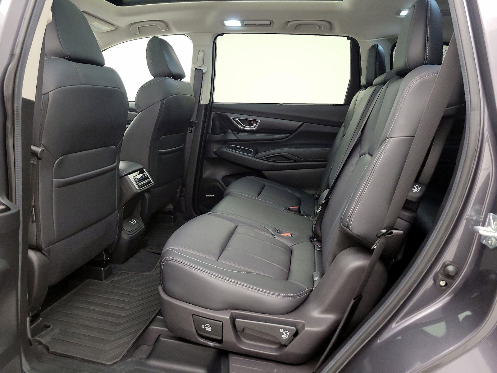 2024 Subaru Ascent Limited - Photo 22