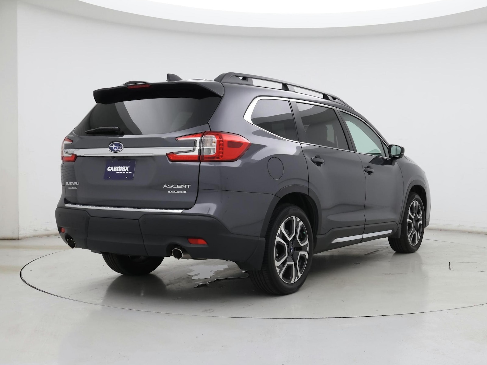 2024 Subaru Ascent Limited - Photo 9