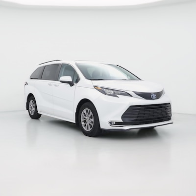 2024 Toyota Sienna Hybrid XLE