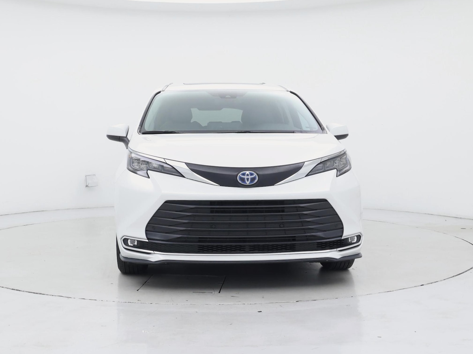 2024 Toyota Sienna XLE - Photo 6