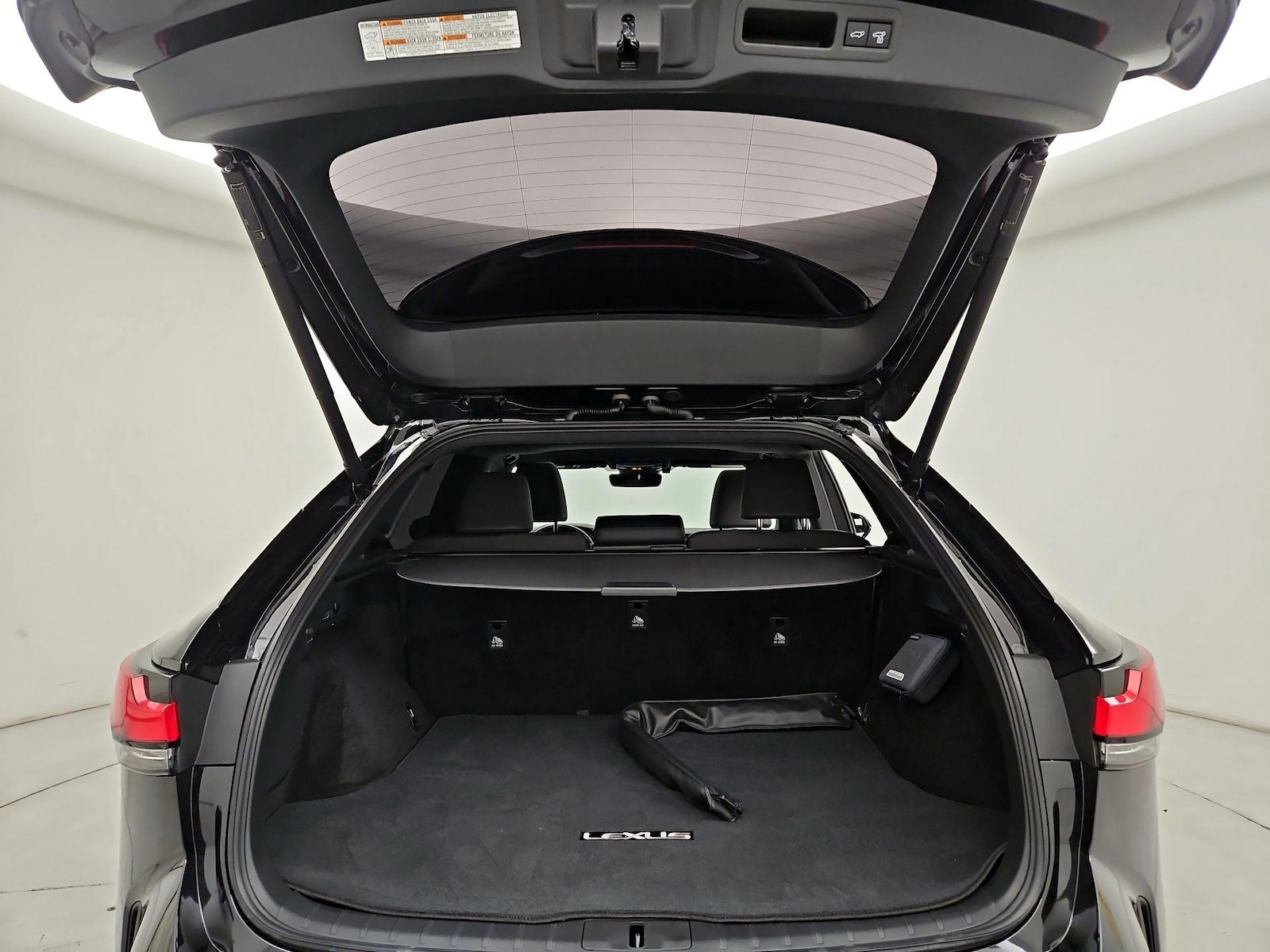 2026 Lexus RX 350 - Photo 22