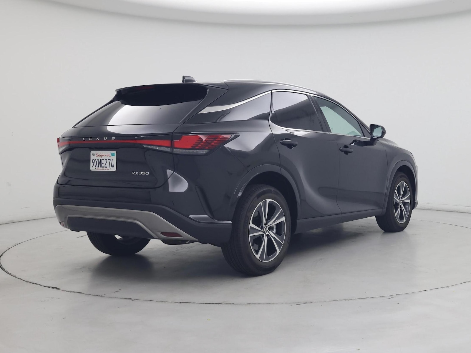 2026 Lexus RX 350 - Photo 9