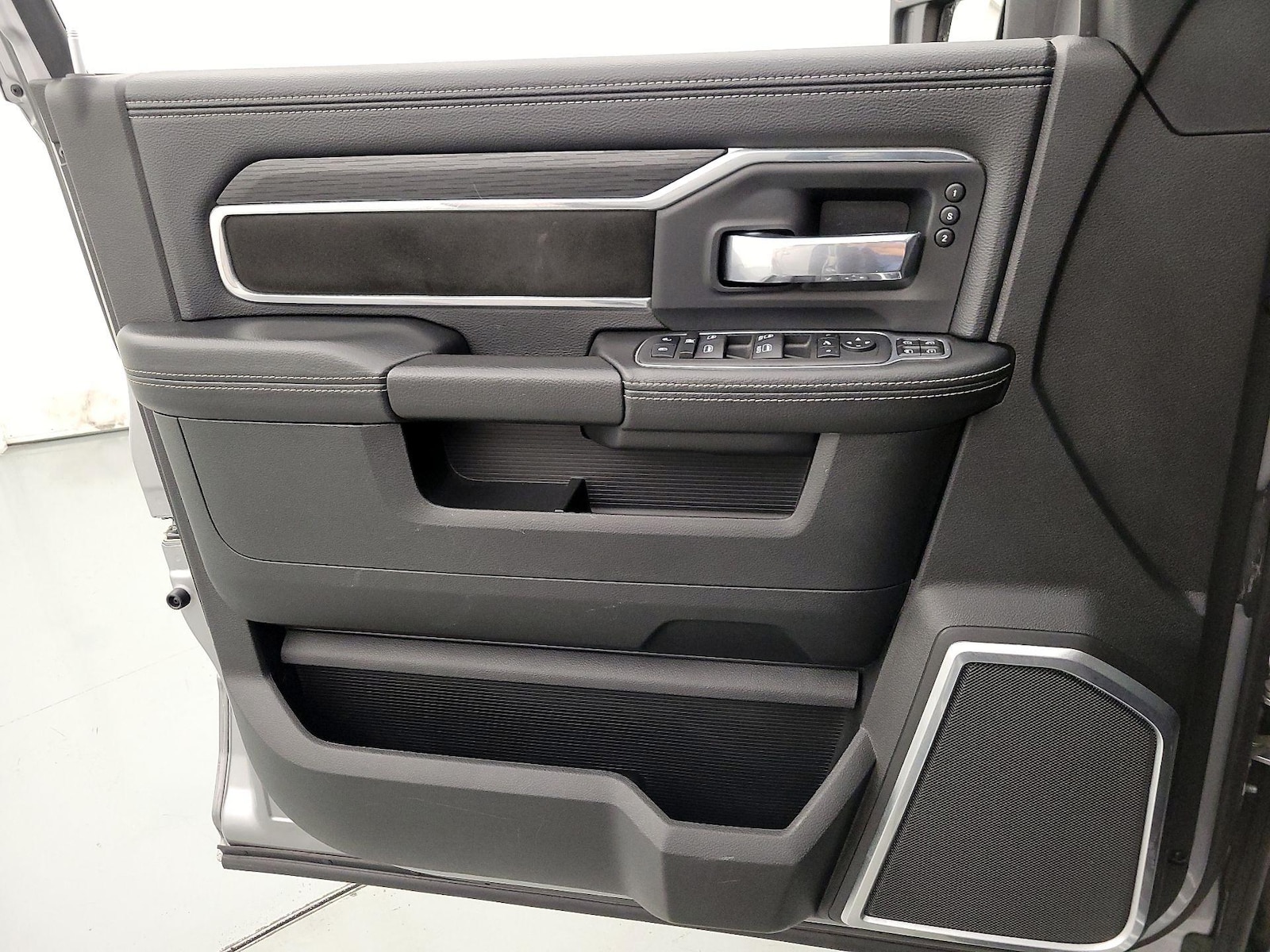 2024 RAM Ram 2500 Pickup Laramie - Photo 13